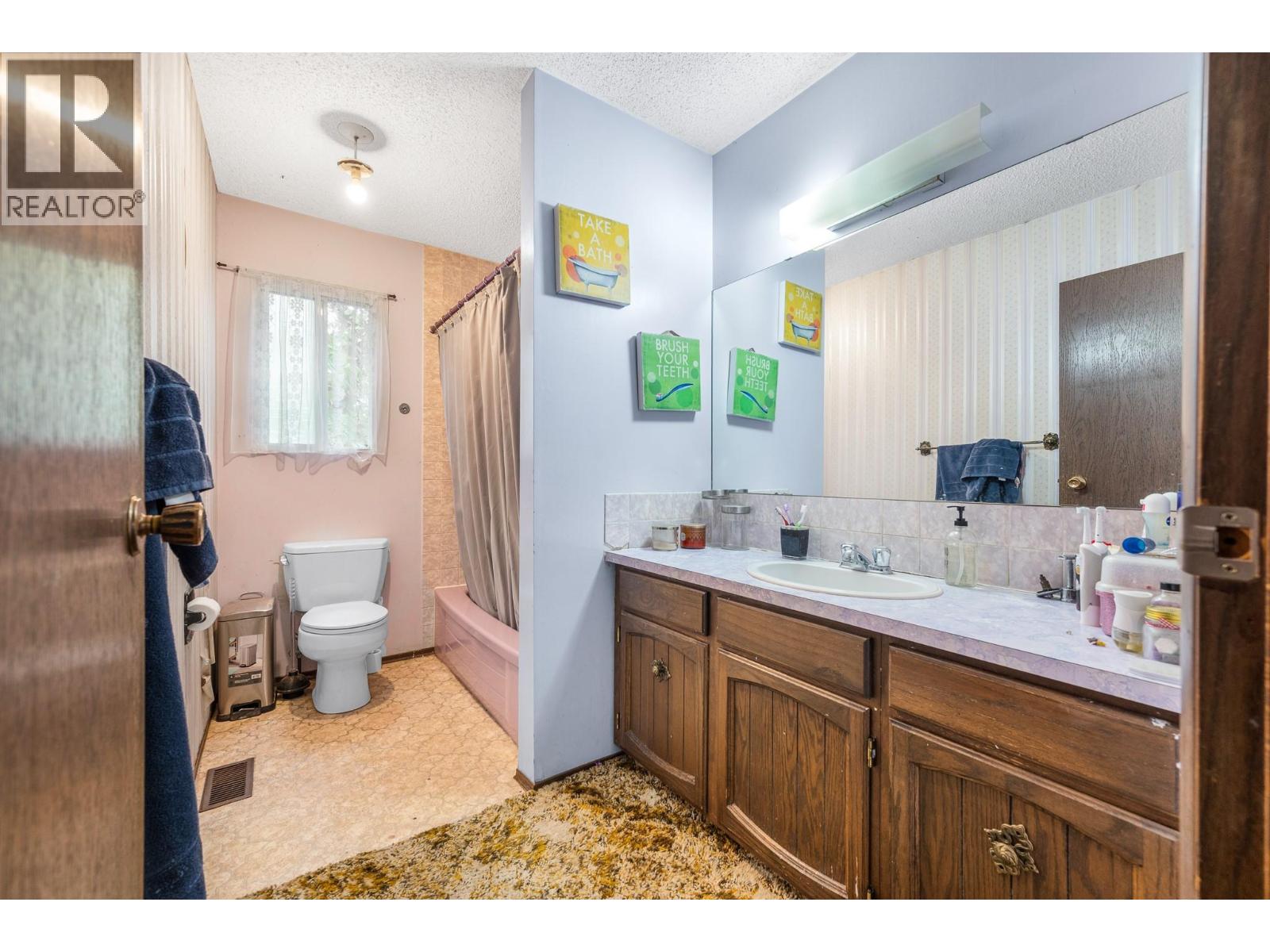  2505 18 Street, Vernon