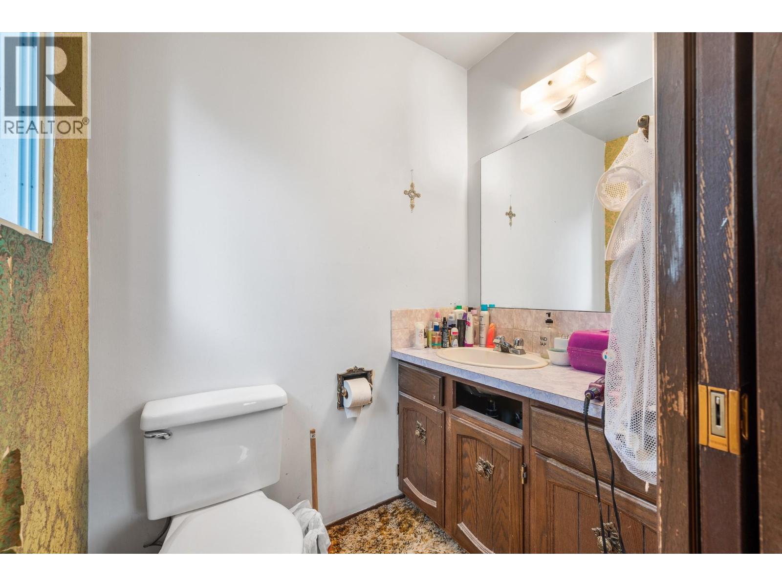  2505 18 Street, Vernon