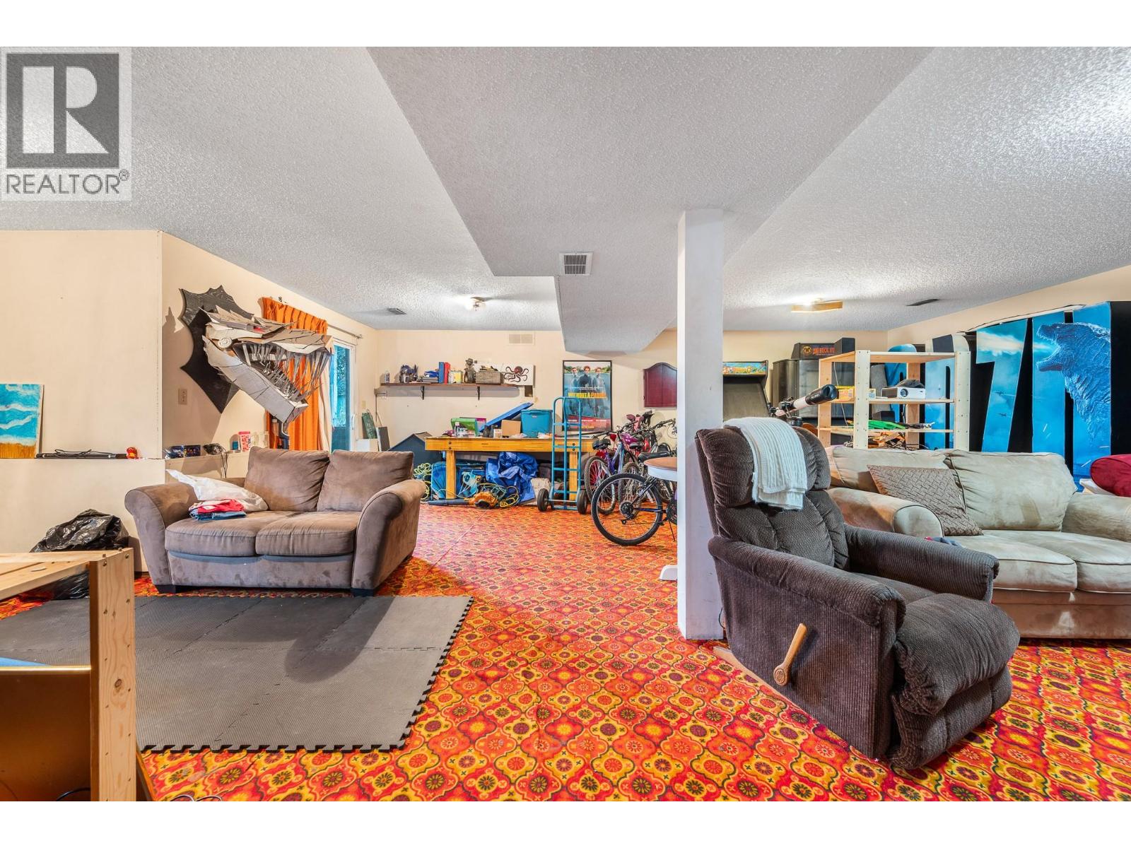  2505 18 Street, Vernon