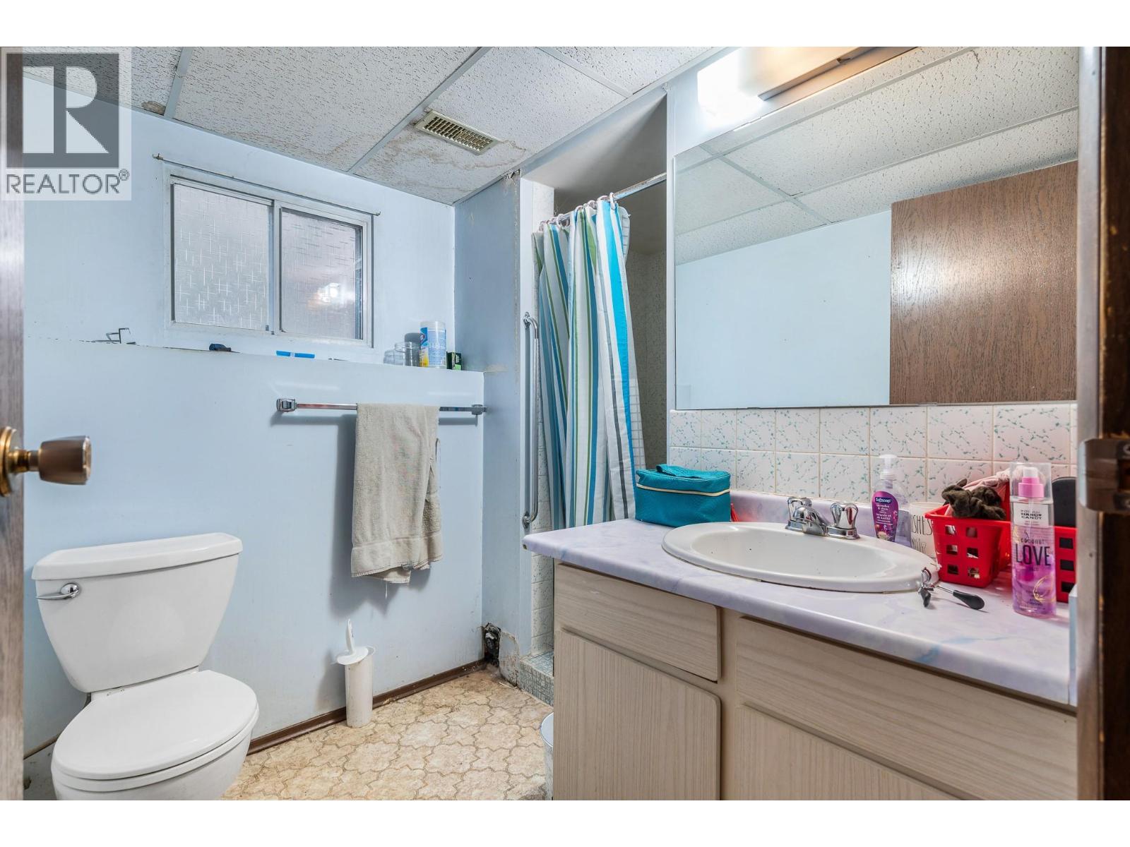  2505 18 Street, Vernon