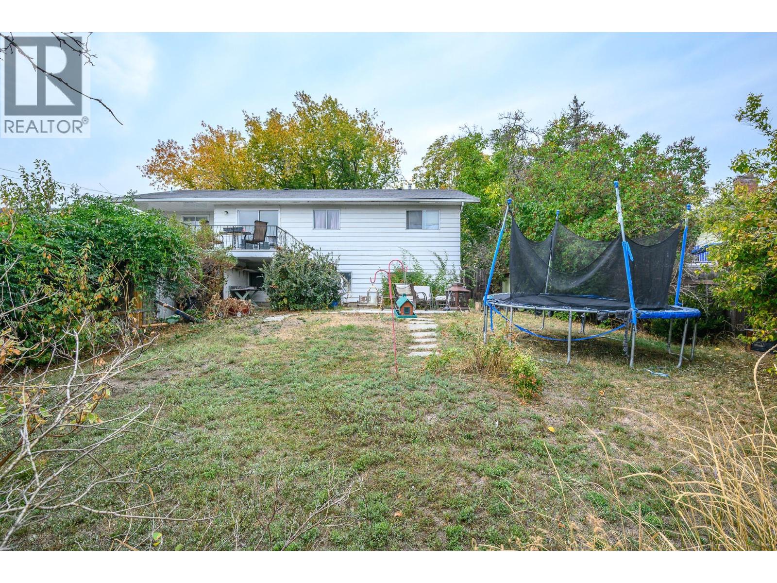  2505 18 Street, Vernon