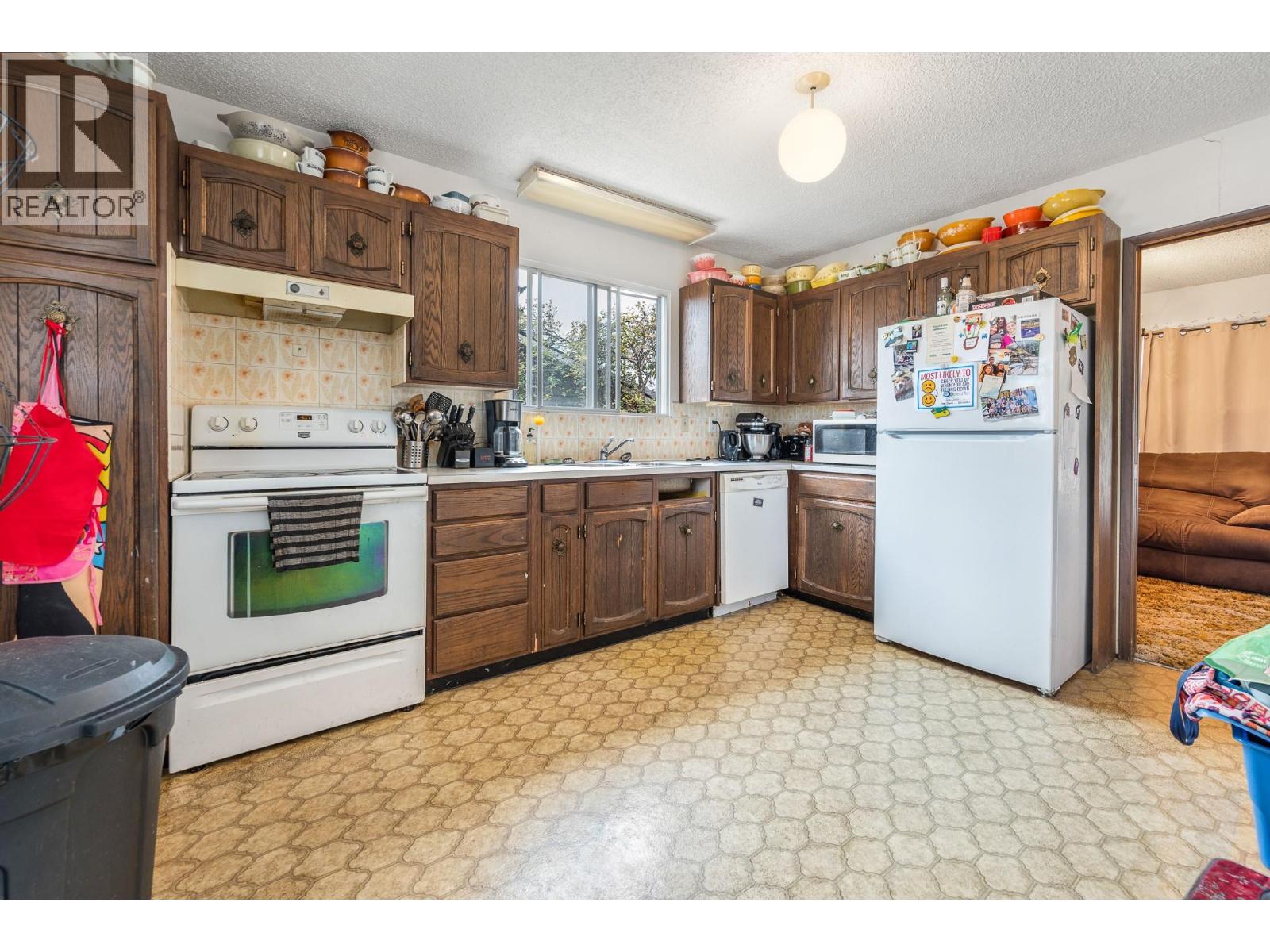  2505 18 Street, Vernon