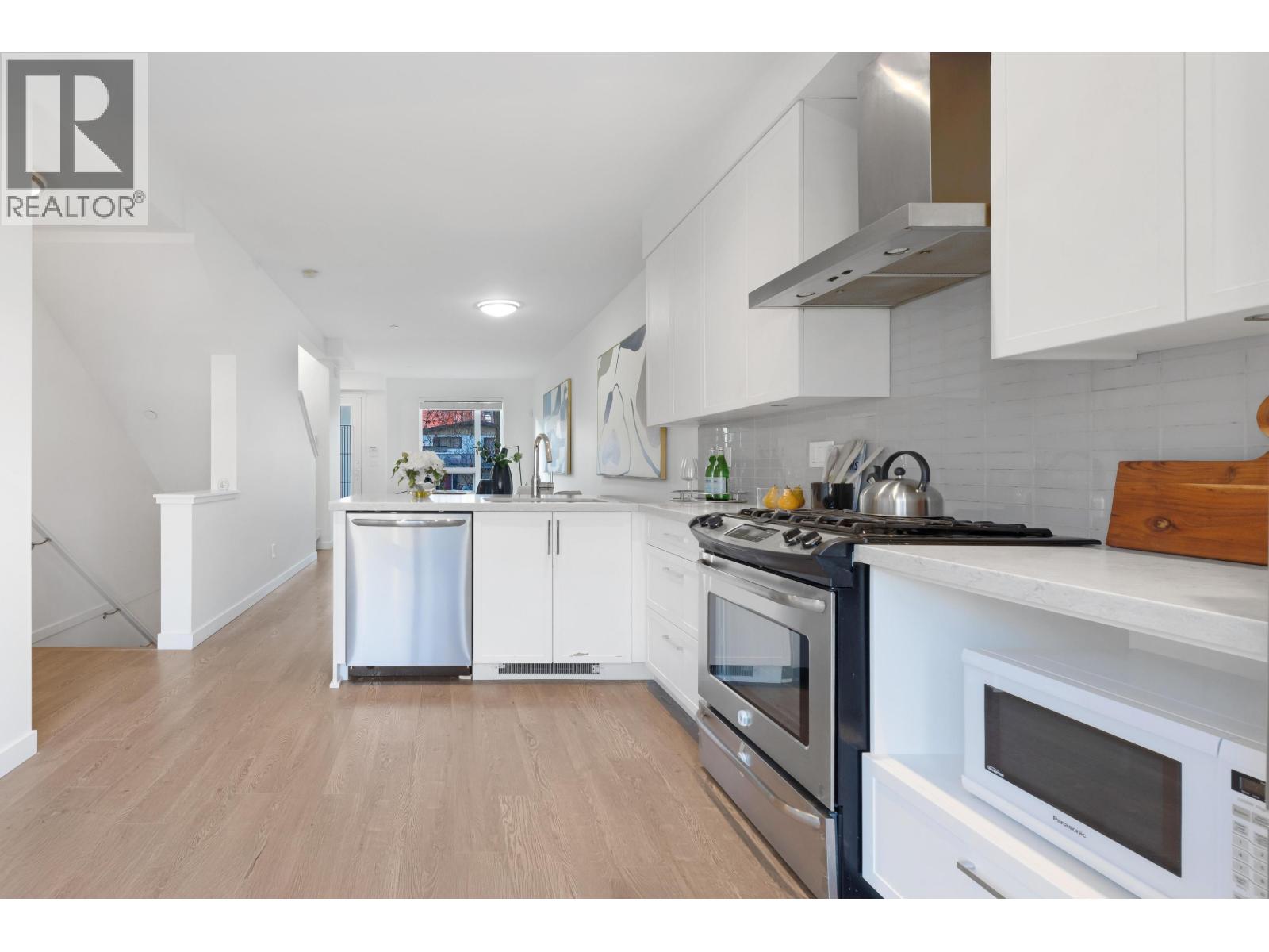 2763 DUKE STREET, Vancouver