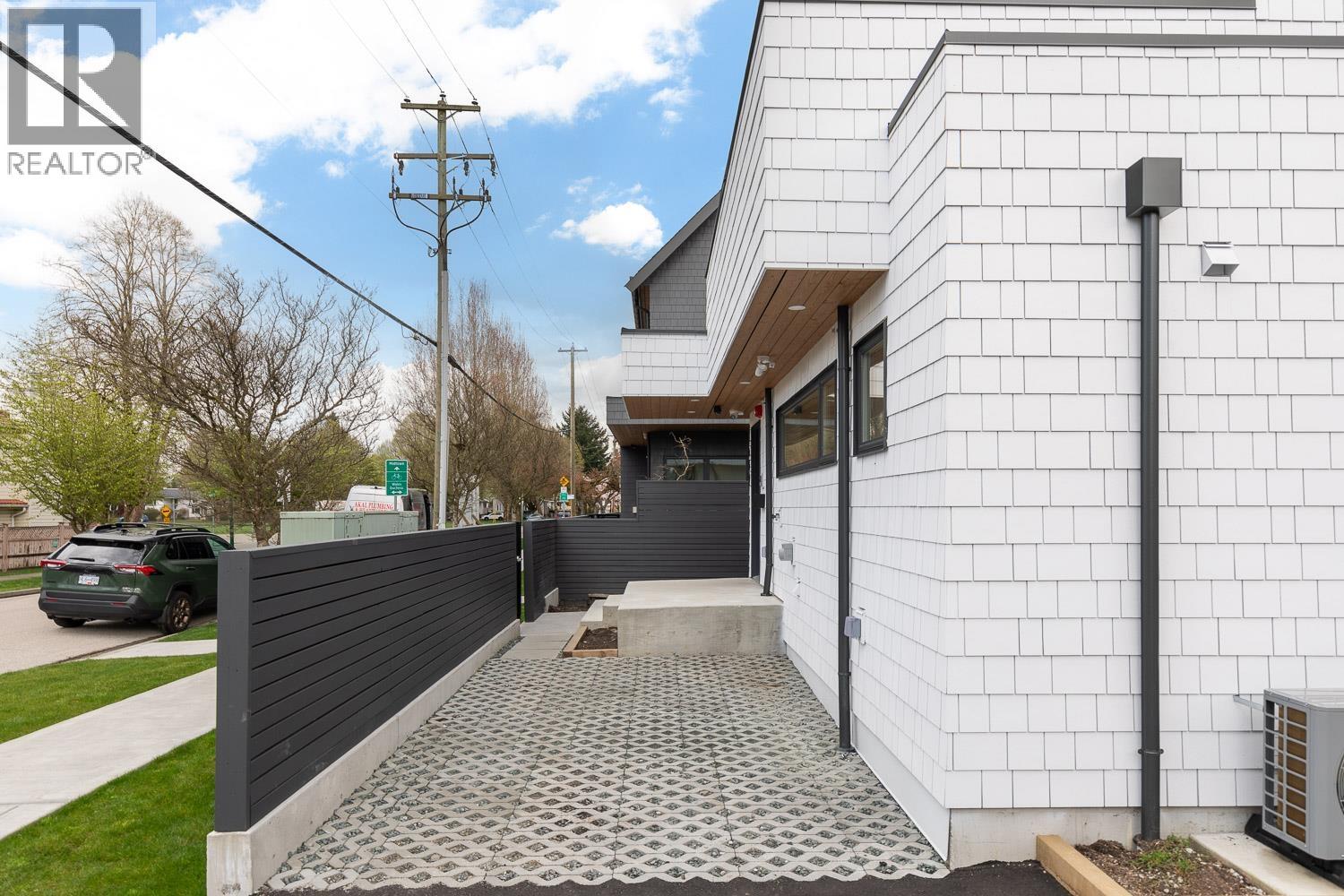 2652 E 38TH AVENUE, Vancouver