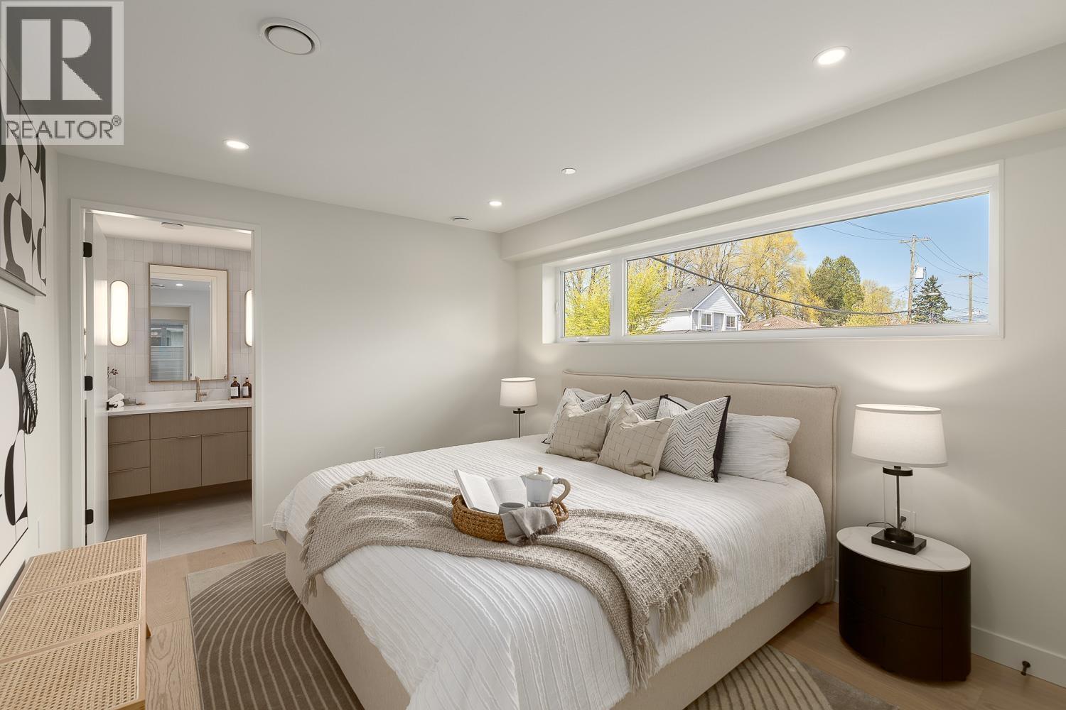 2652 E 38TH AVENUE, Vancouver