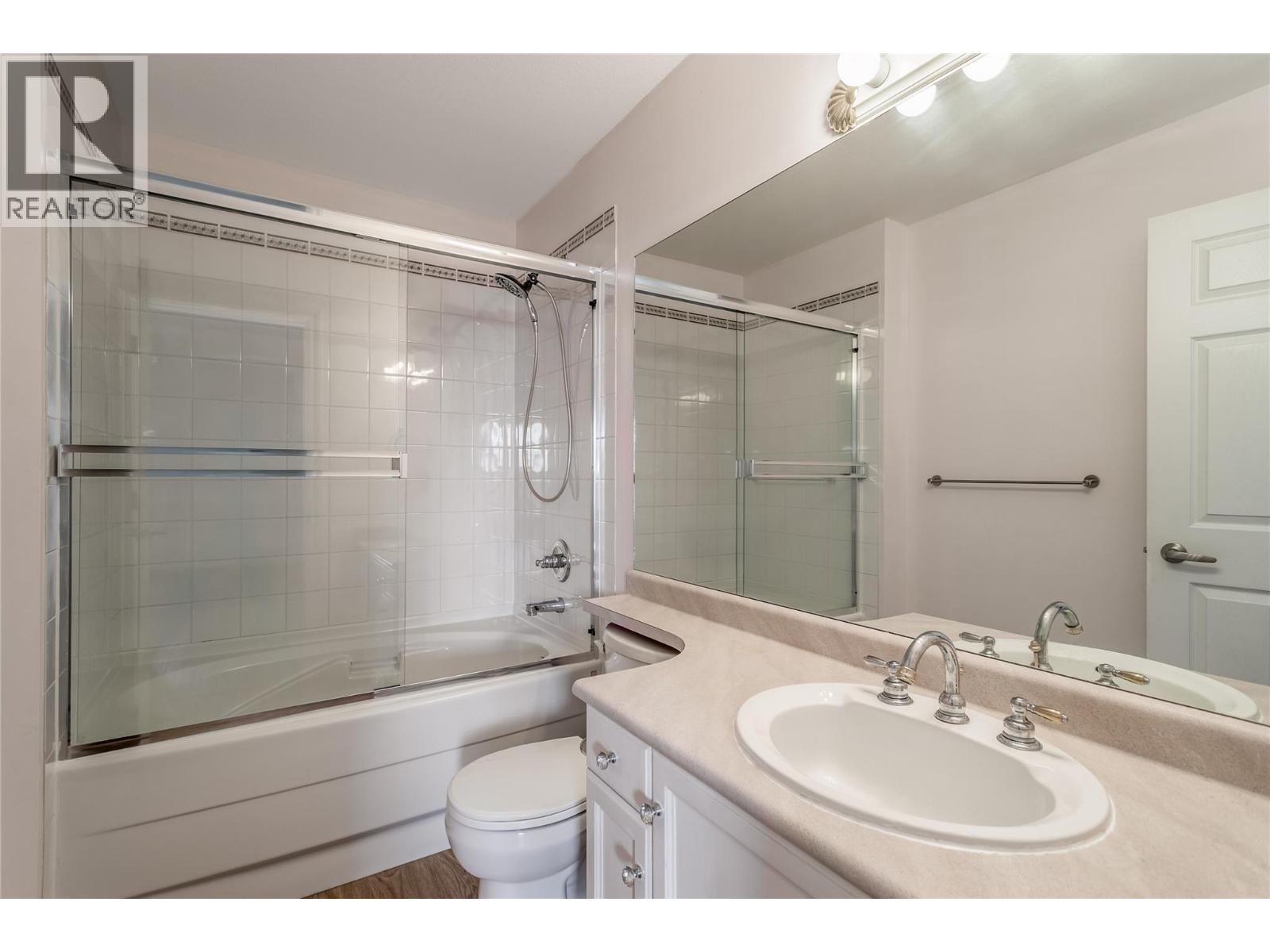 208 2388 Baron Road, Kelowna