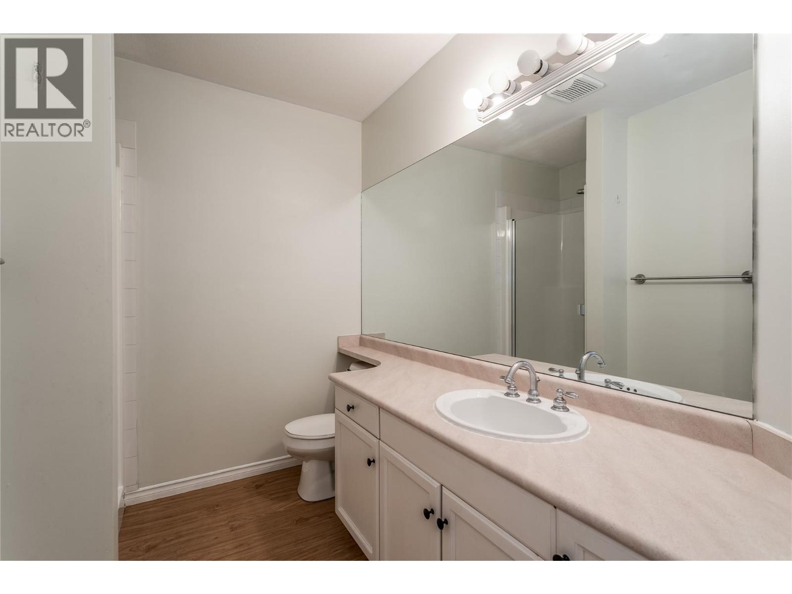 208 2388 Baron Road, Kelowna