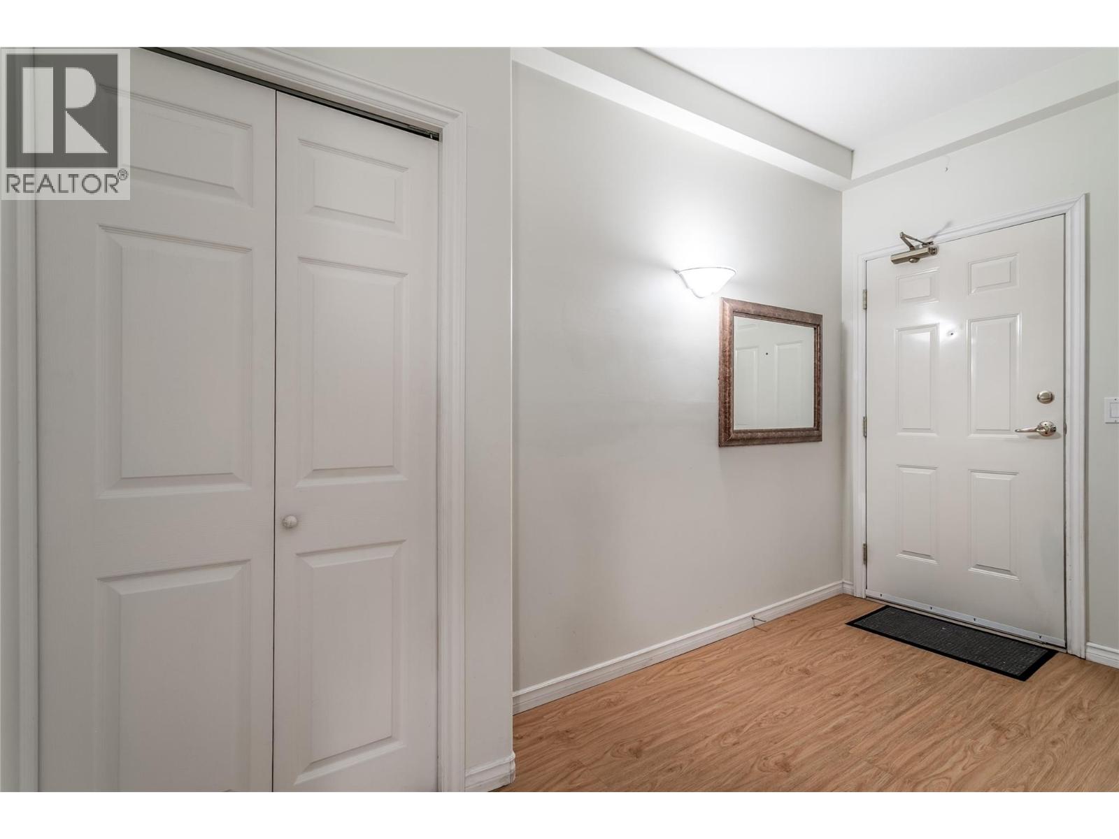 208 2388 Baron Road, Kelowna