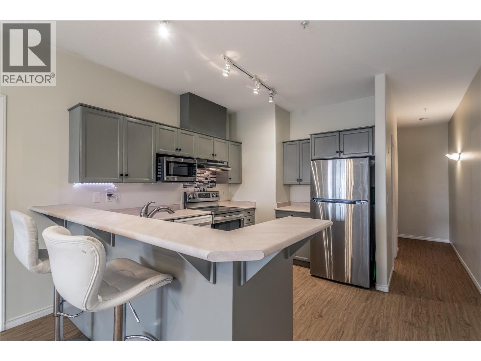 208 2388 Baron Road, Kelowna