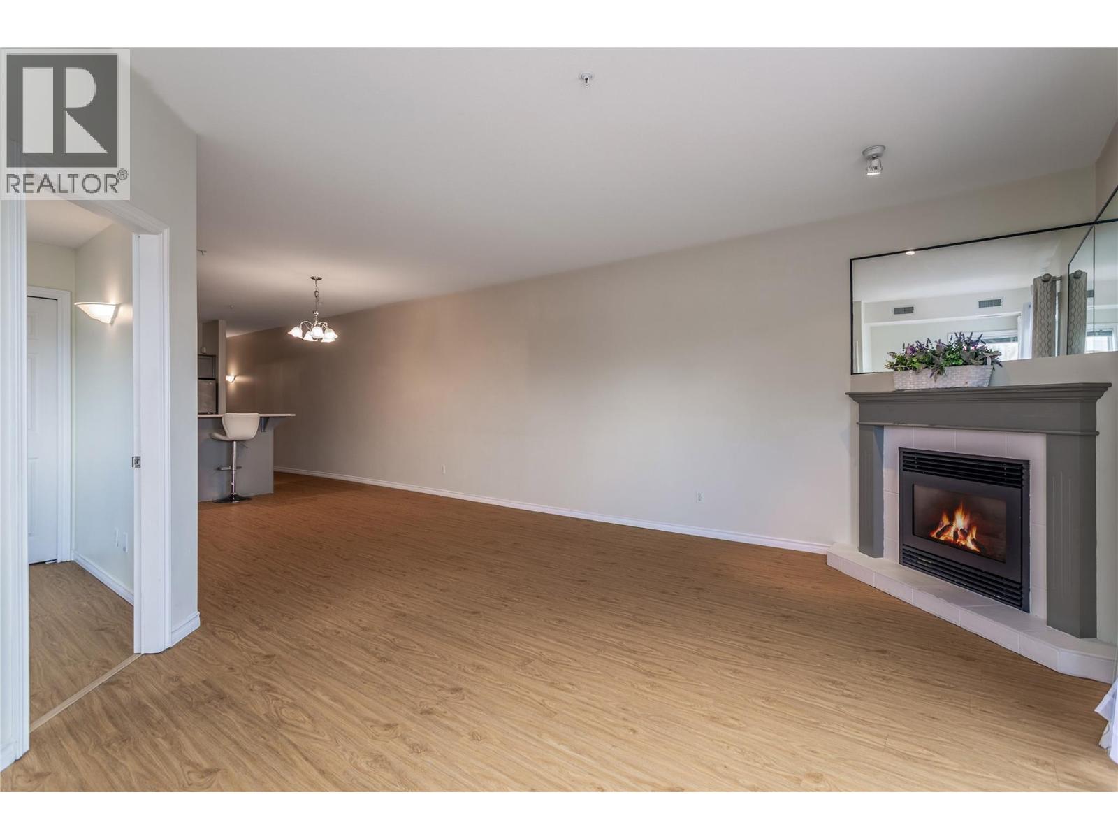 208 2388 Baron Road, Kelowna