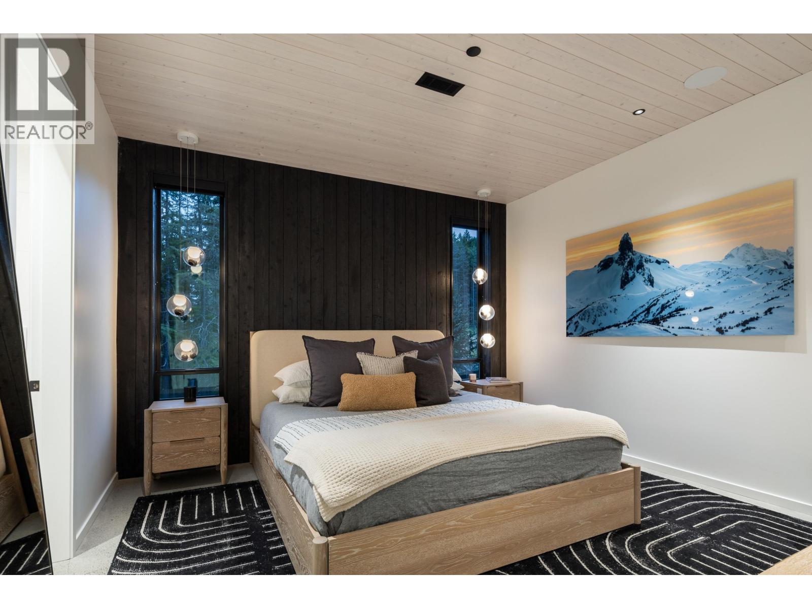 9146 WEDGE CREEK RISE, Whistler