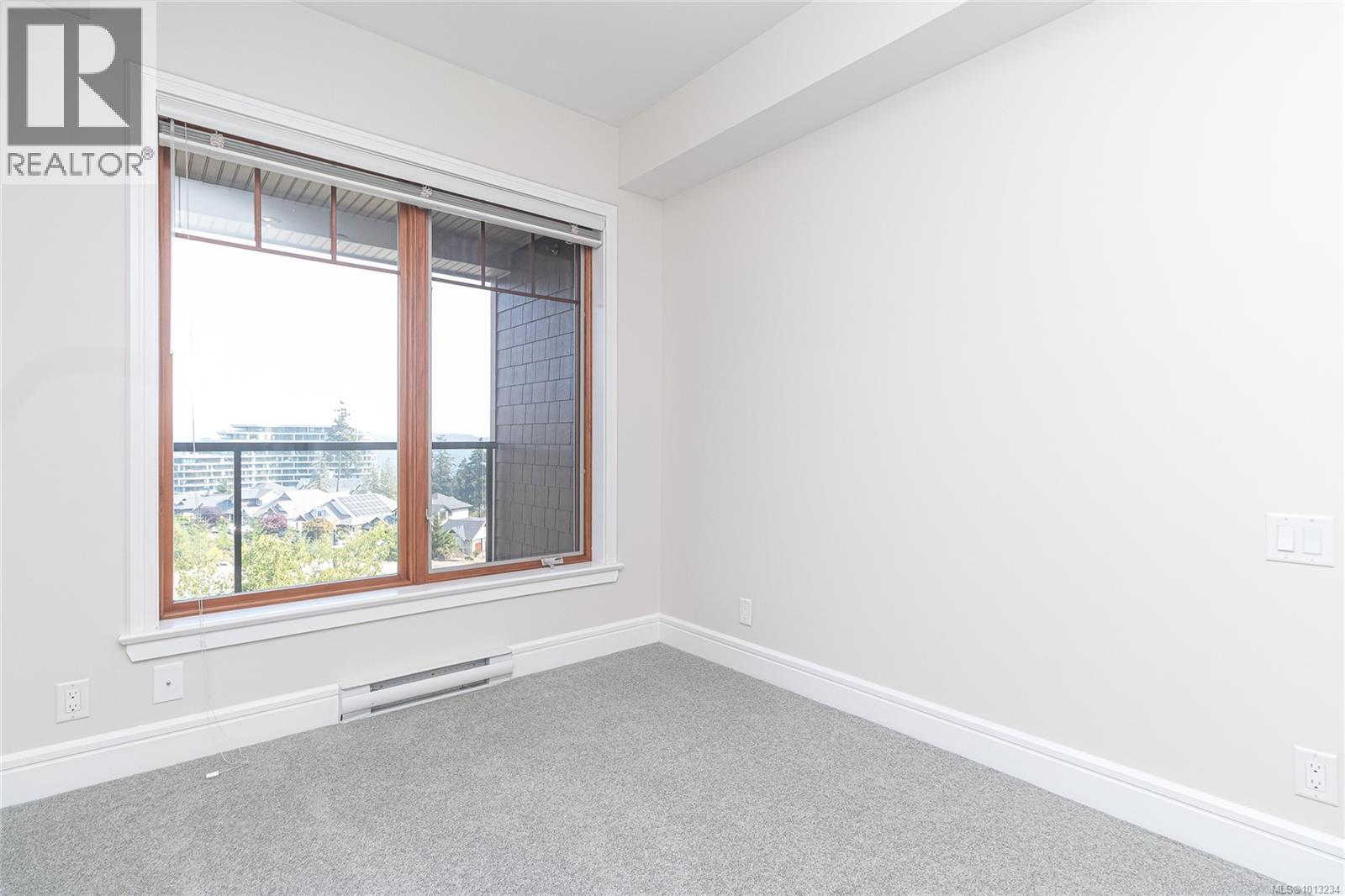 303 1325 Bear Mountain Parkway, Langford