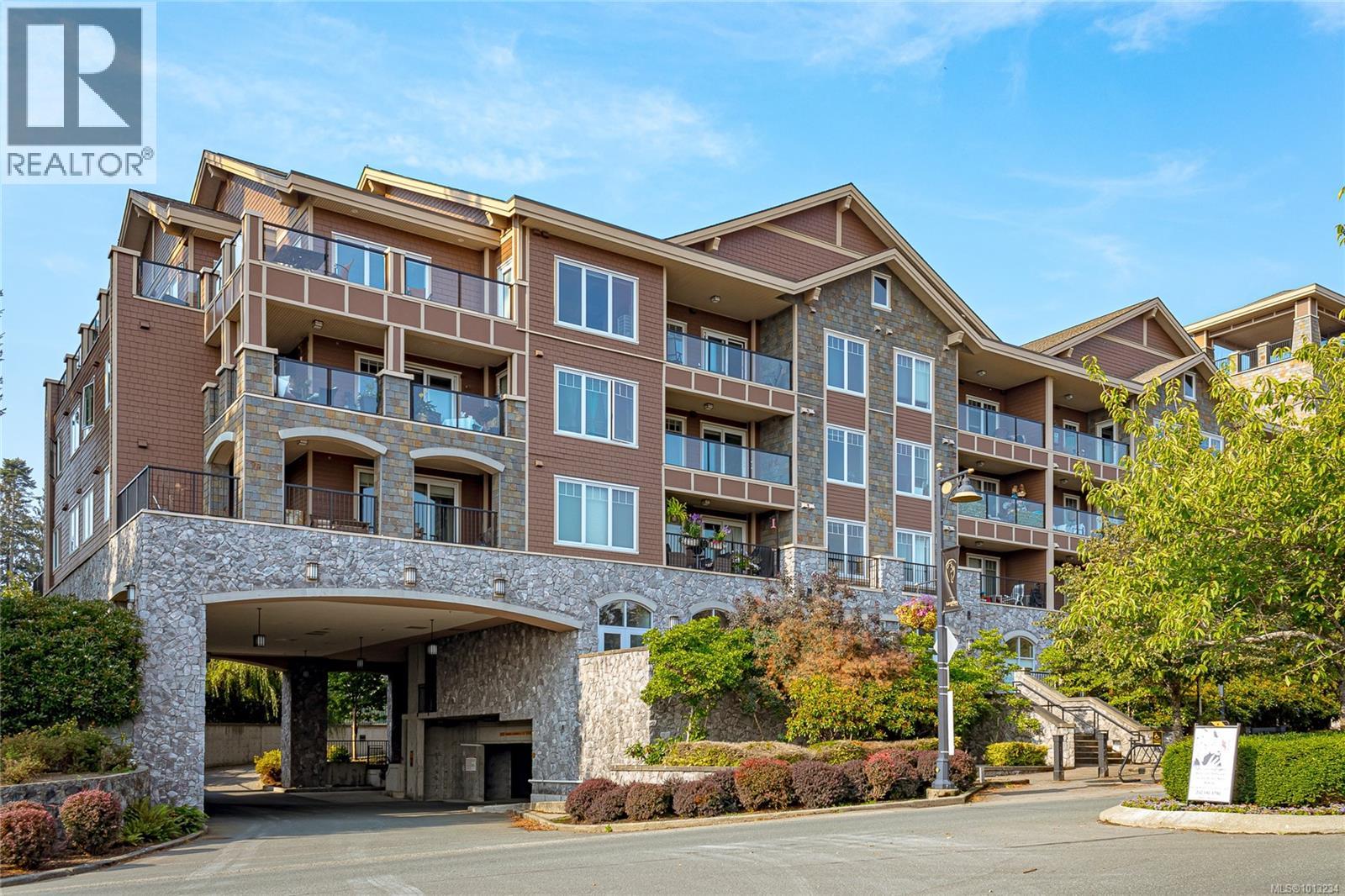 303 1325 Bear Mountain Parkway, Langford