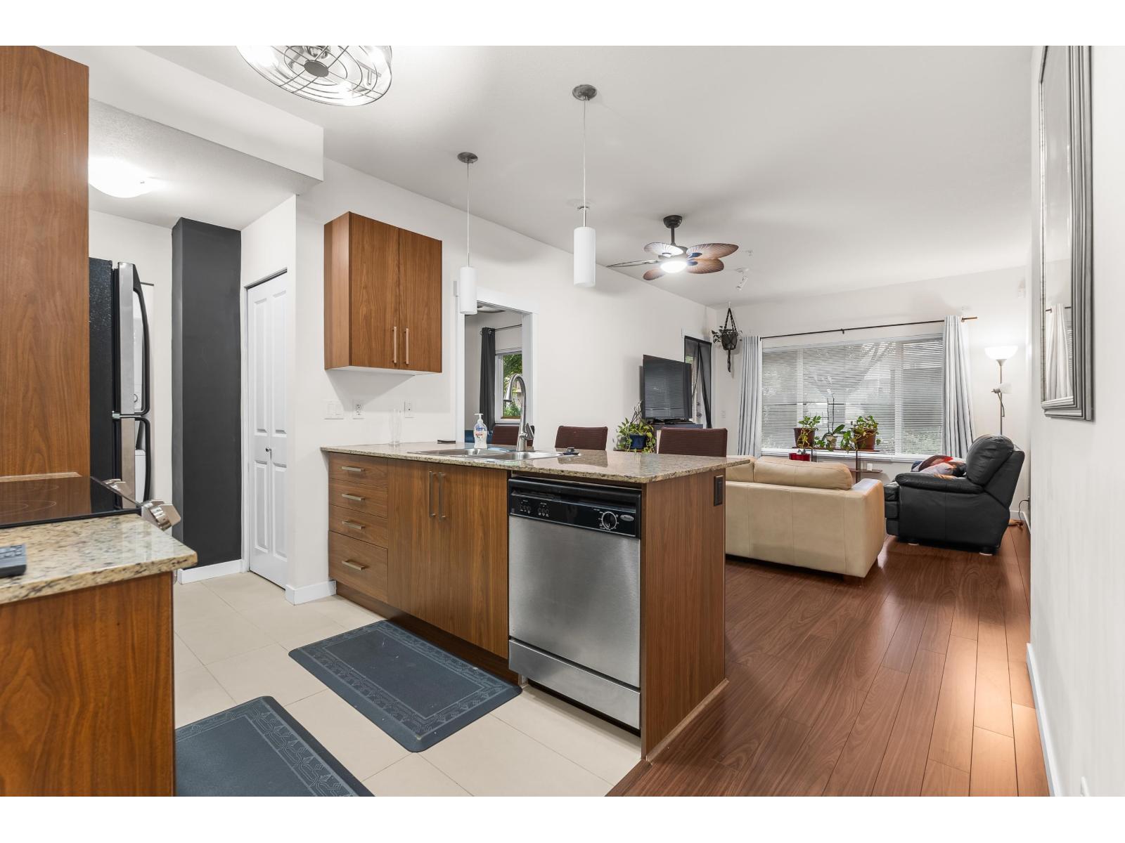 101 2943 NELSON PLACE, Abbotsford