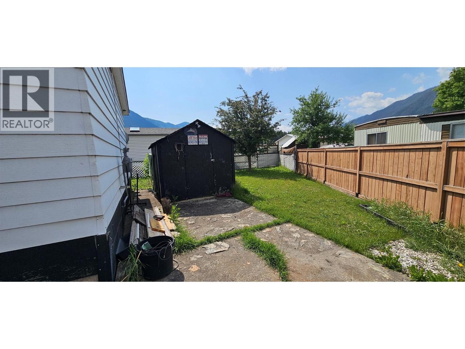 395 RED CEDAR CRESCENT - 23