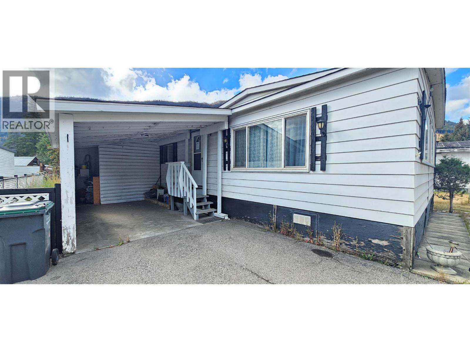 395 RED CEDAR CRESCENT - Image 3