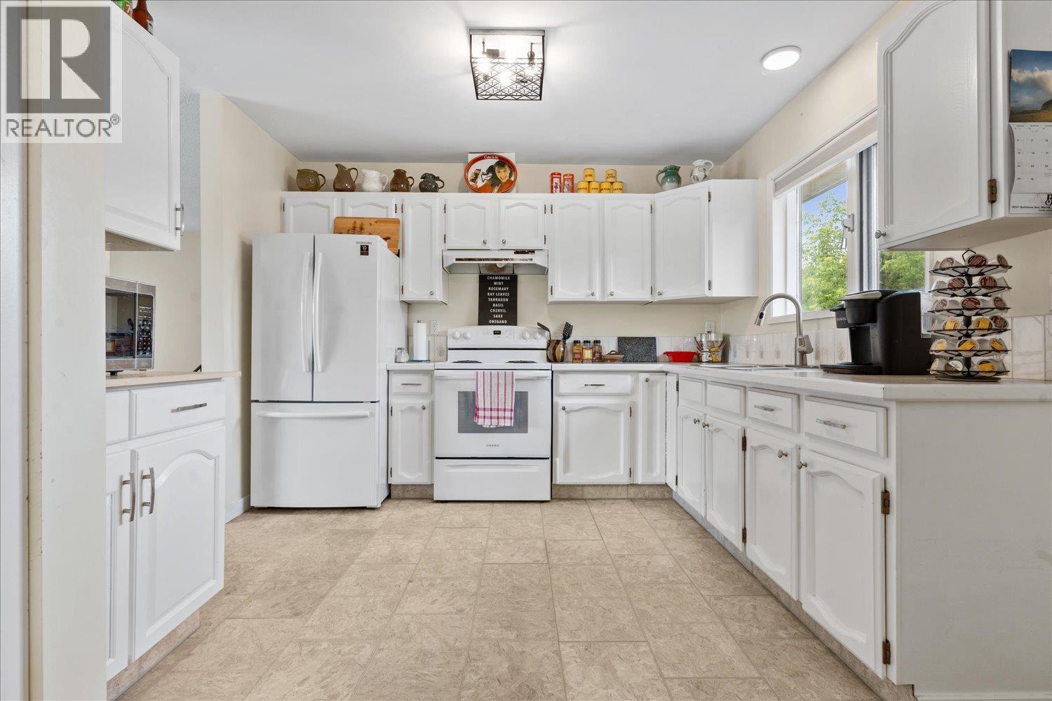 1799 Spring Street, Merritt