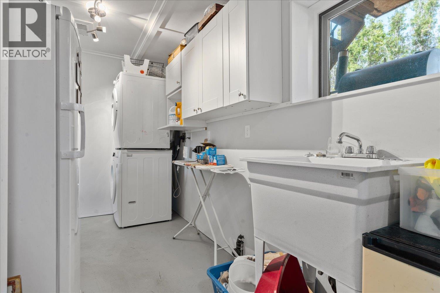 1799 Spring Street, Merritt