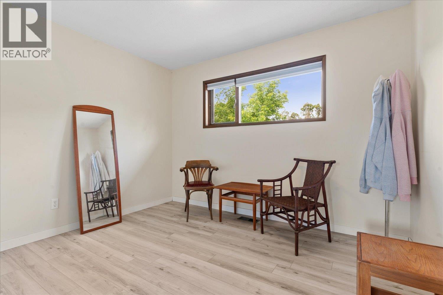 1799 Spring Street, Merritt