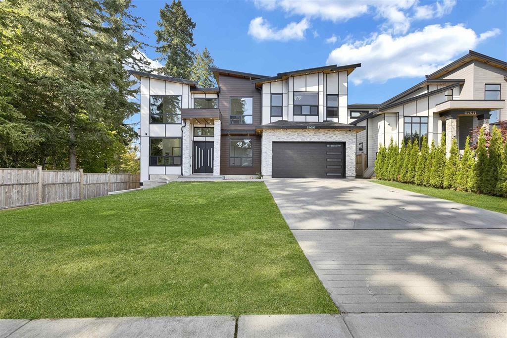19691 32A AVENUE, Langley