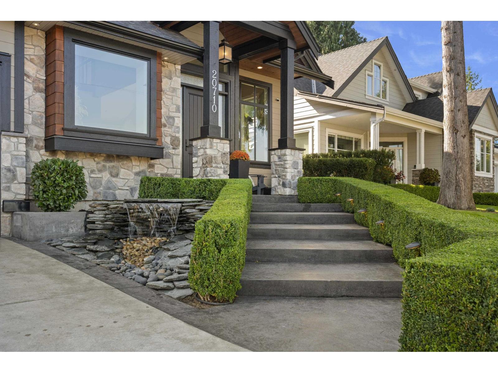20710 46A AVENUE, Langley