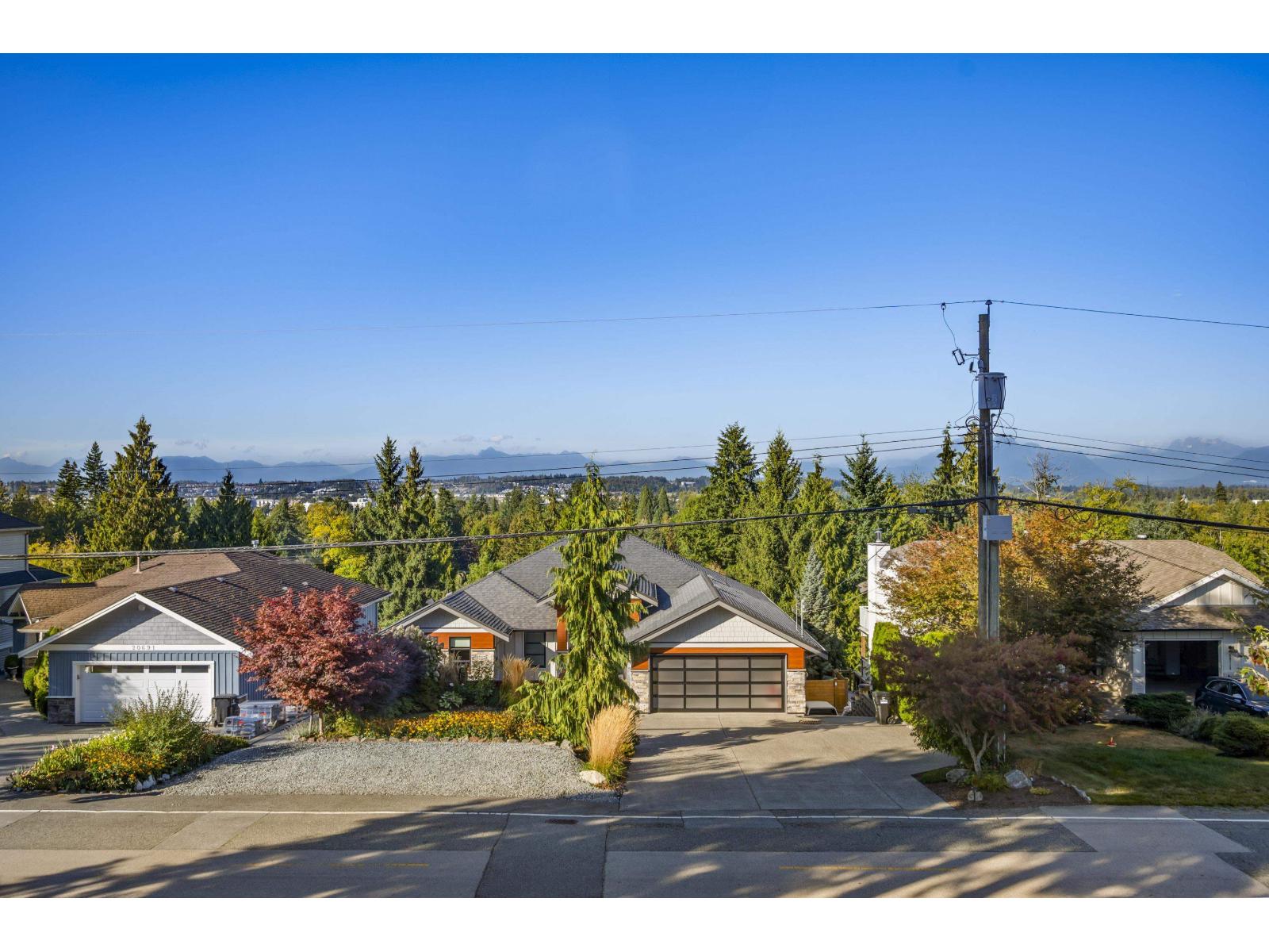20710 46A AVENUE, Langley