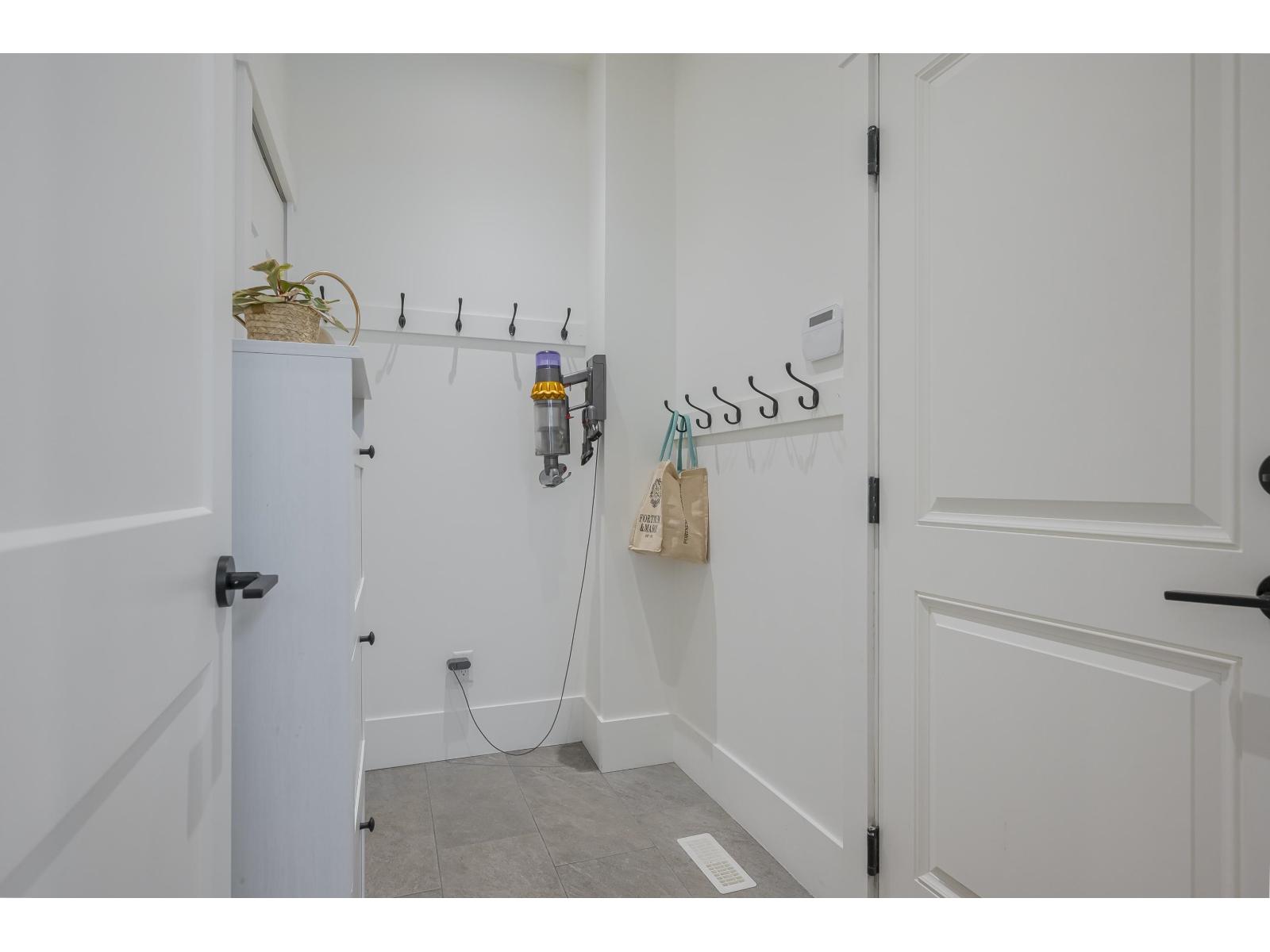 20710 46A AVENUE, Langley
