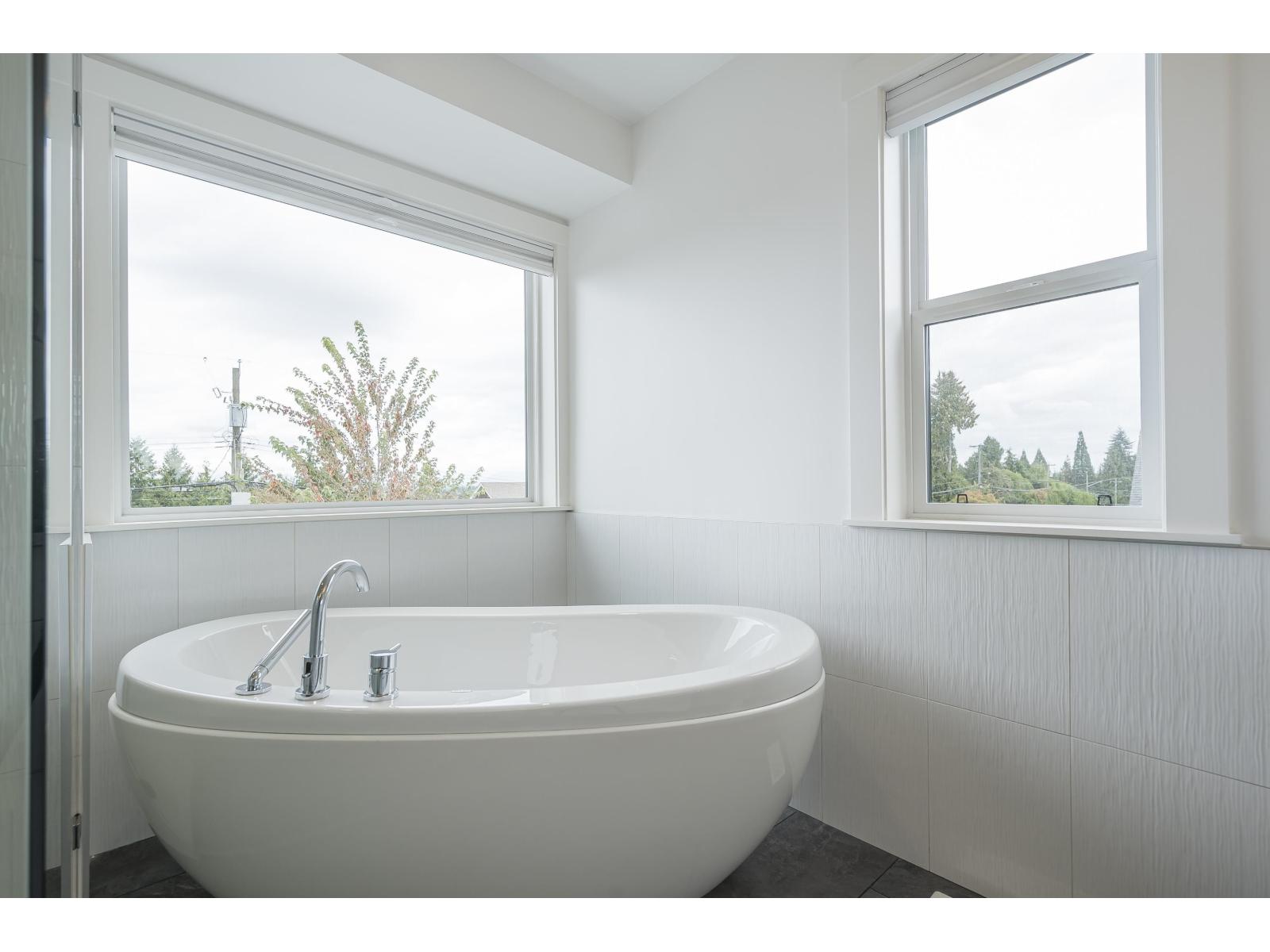 20710 46A AVENUE, Langley