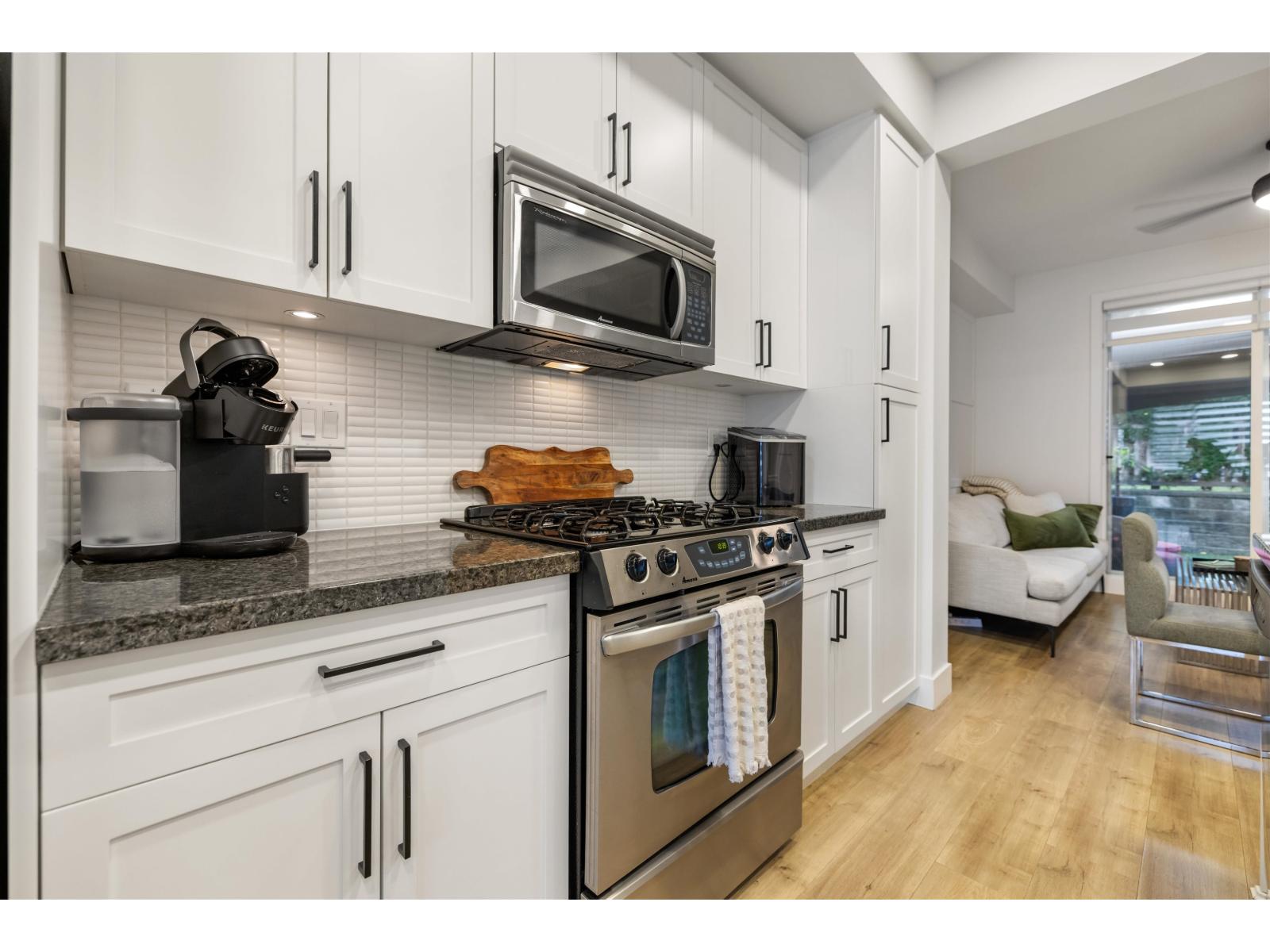 47 2501 161A STREET, Surrey