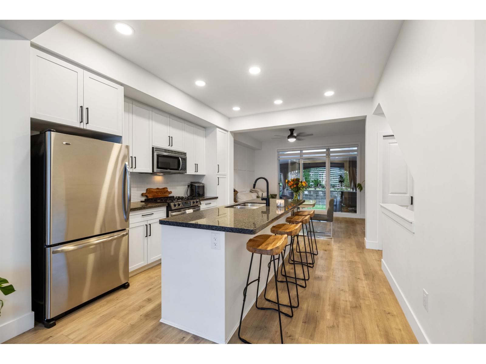 47 2501 161A STREET, Surrey