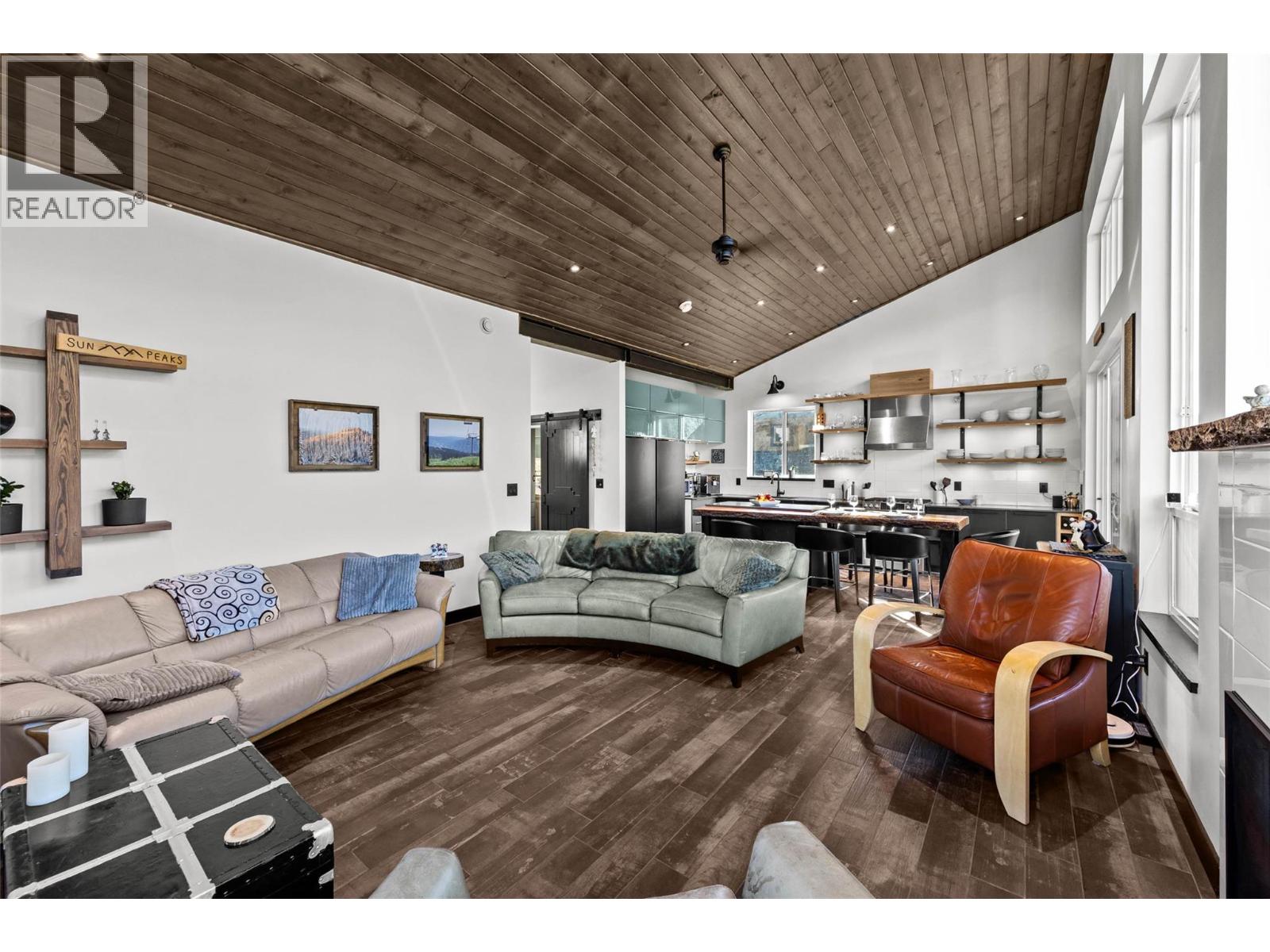 2418 Fairways Drive, Sun Peaks