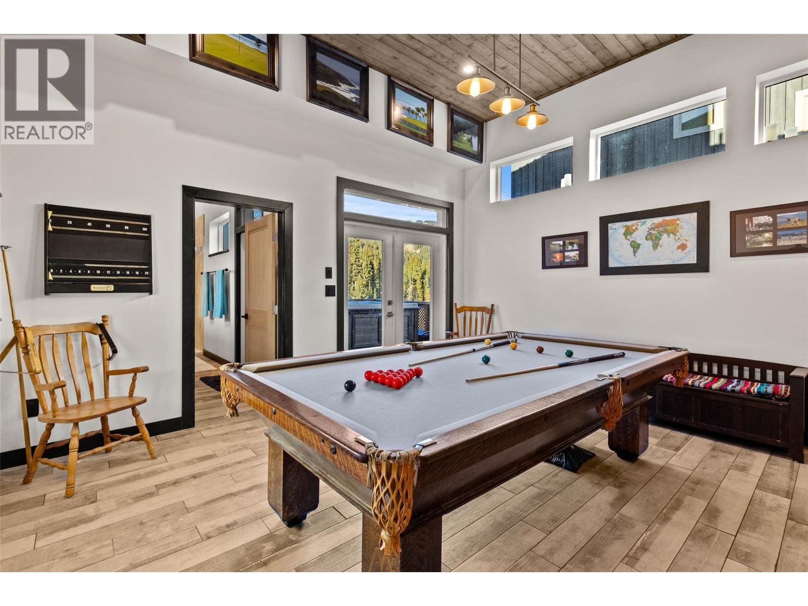 2418 Fairways Drive, Sun Peaks