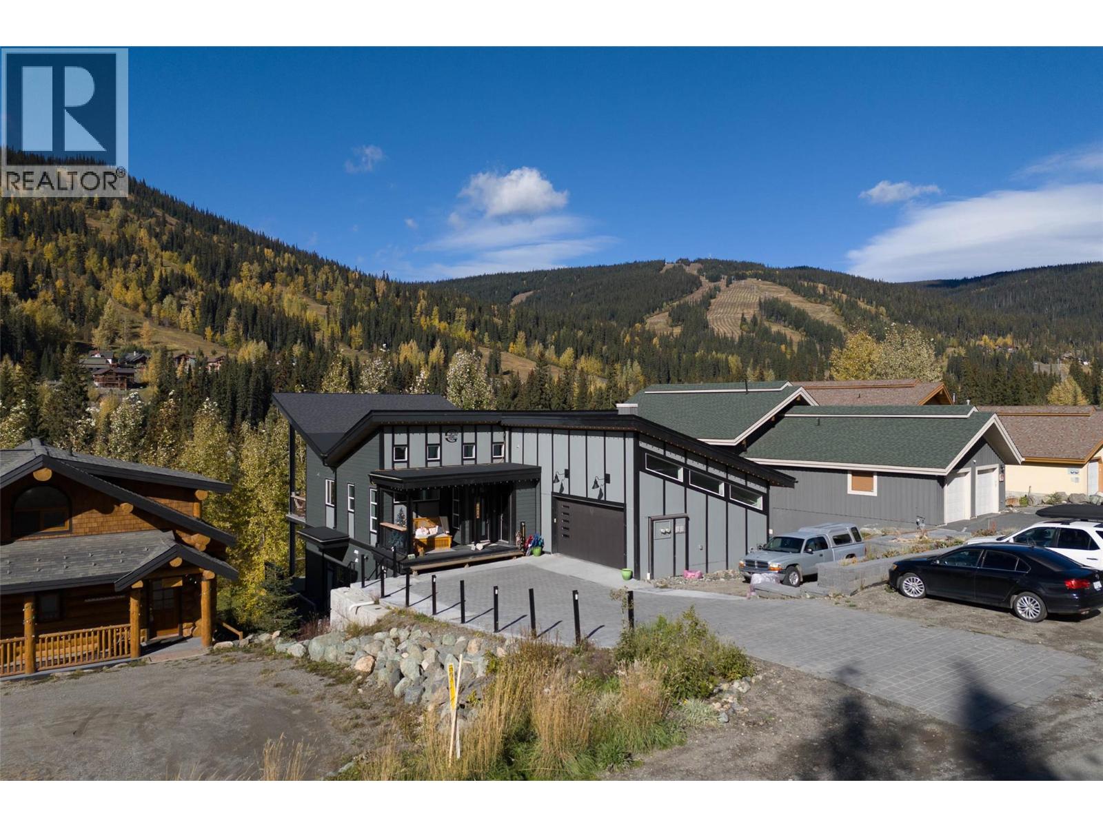 2418 Fairways Drive, Sun Peaks