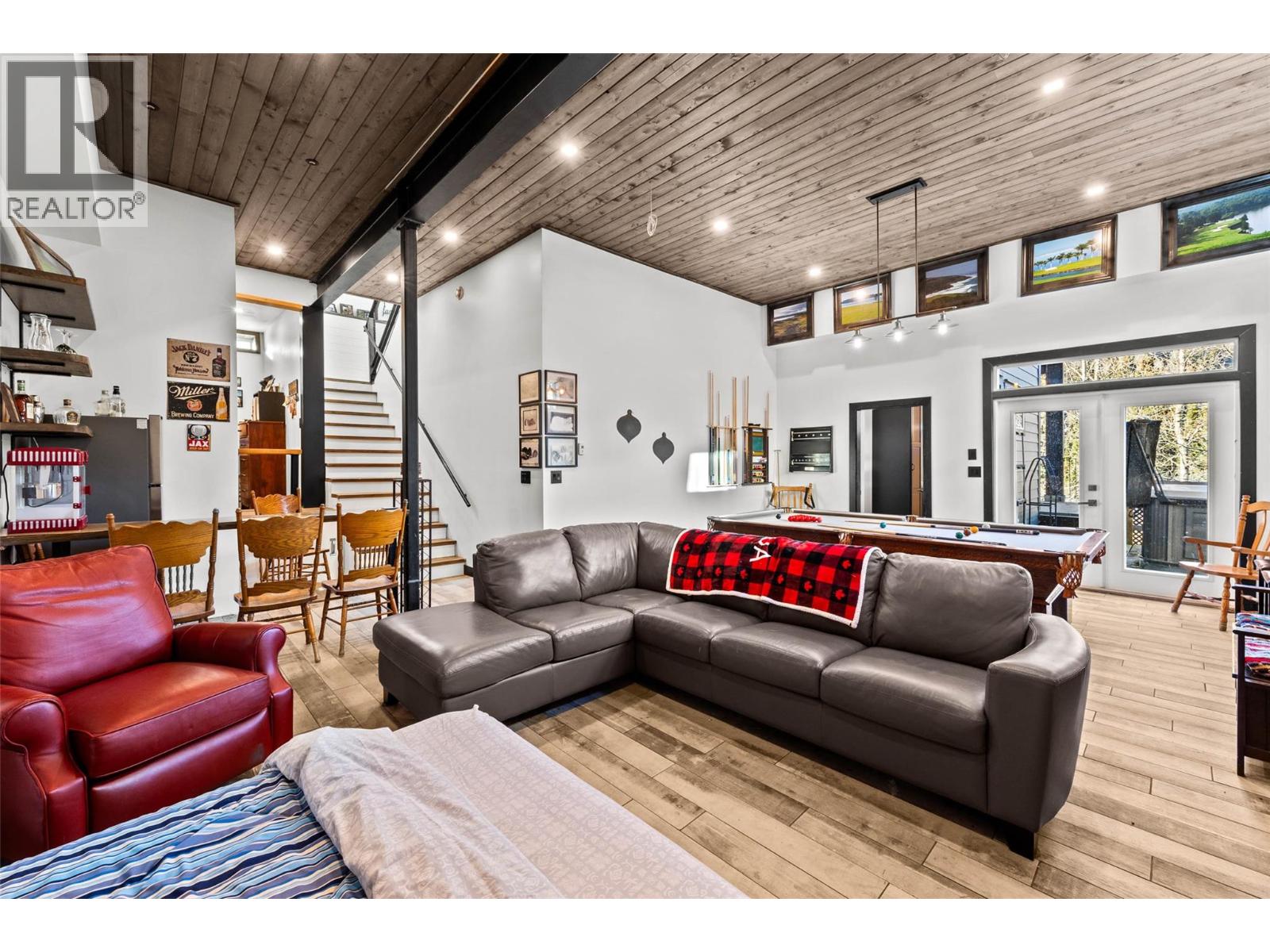 2418 Fairways Drive, Sun Peaks