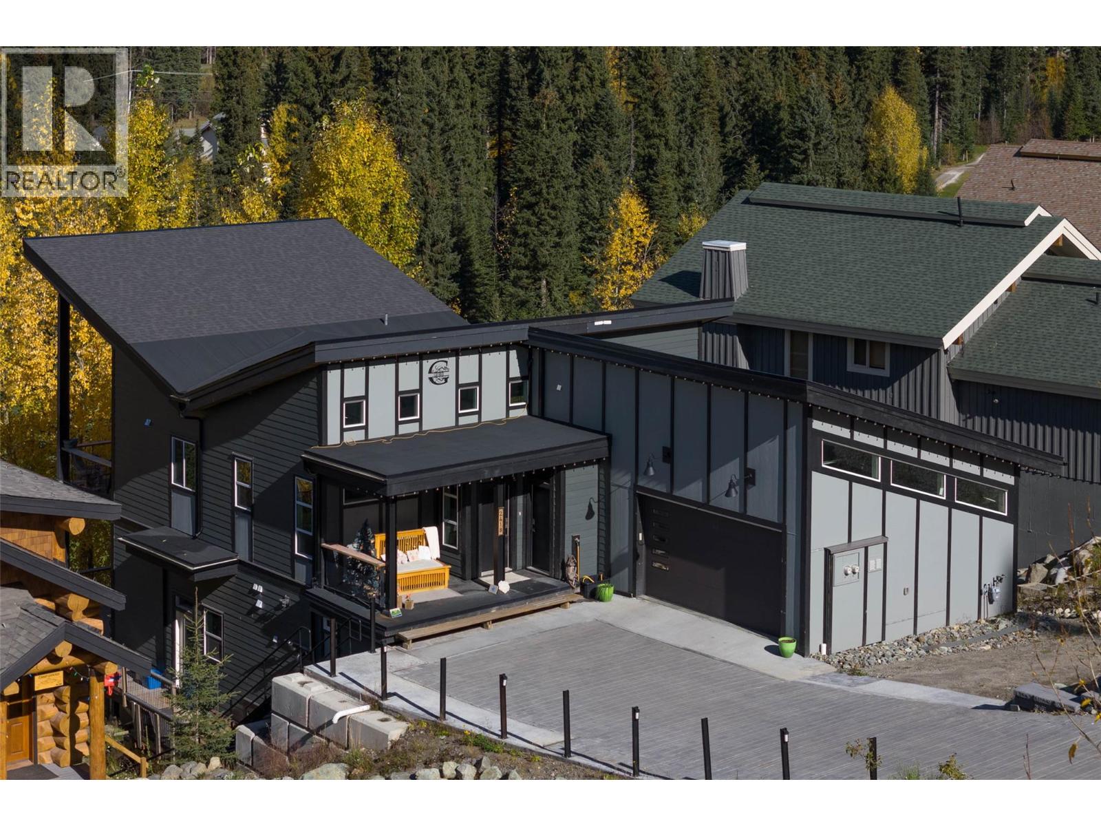 2418 Fairways Drive, Sun Peaks