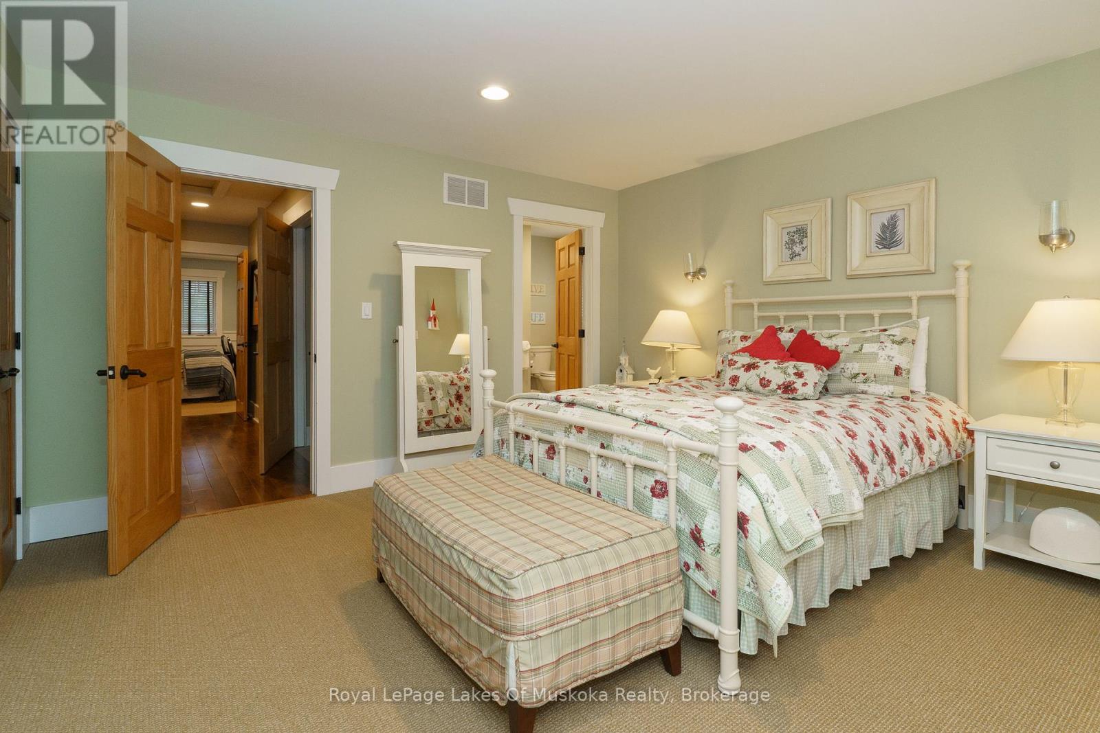 VILLA 1, WEEK 7 - 1020 BIRCH GLEN ROAD - 19