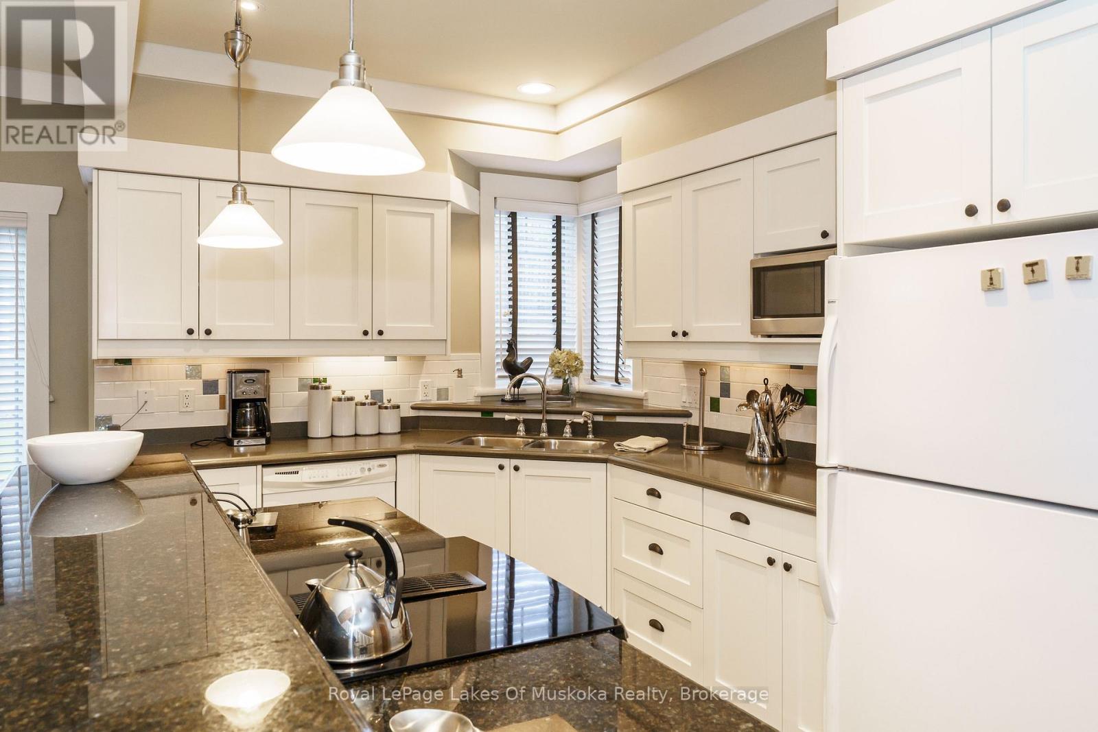 VILLA 1, WEEK 7 - 1020 BIRCH GLEN ROAD - 6