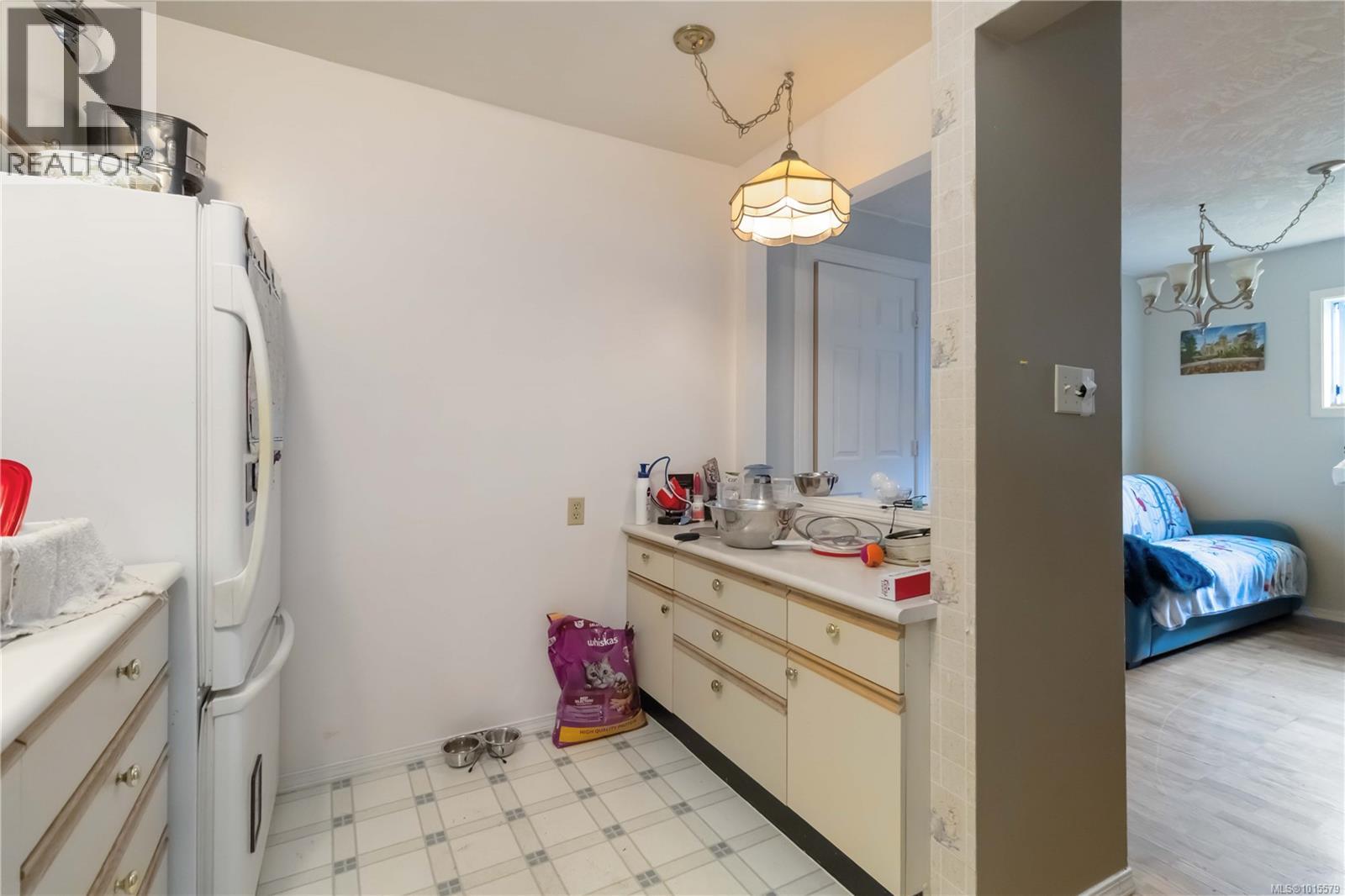 16 515 Mount View Ave, Colwood