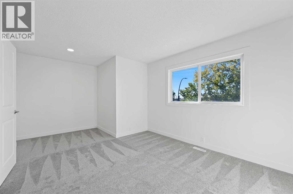 Single Family House for Sale in   Erin Mount Crescent SE Erin Woods Calgary 