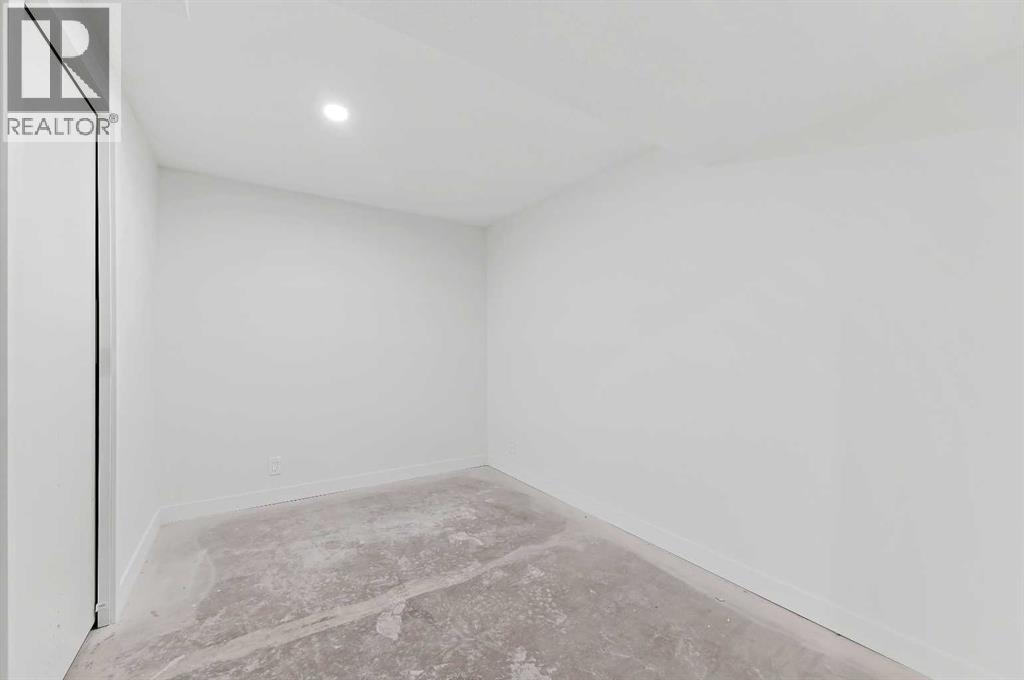 Single Family House for Sale in   Erin Mount Crescent SE Erin Woods Calgary 