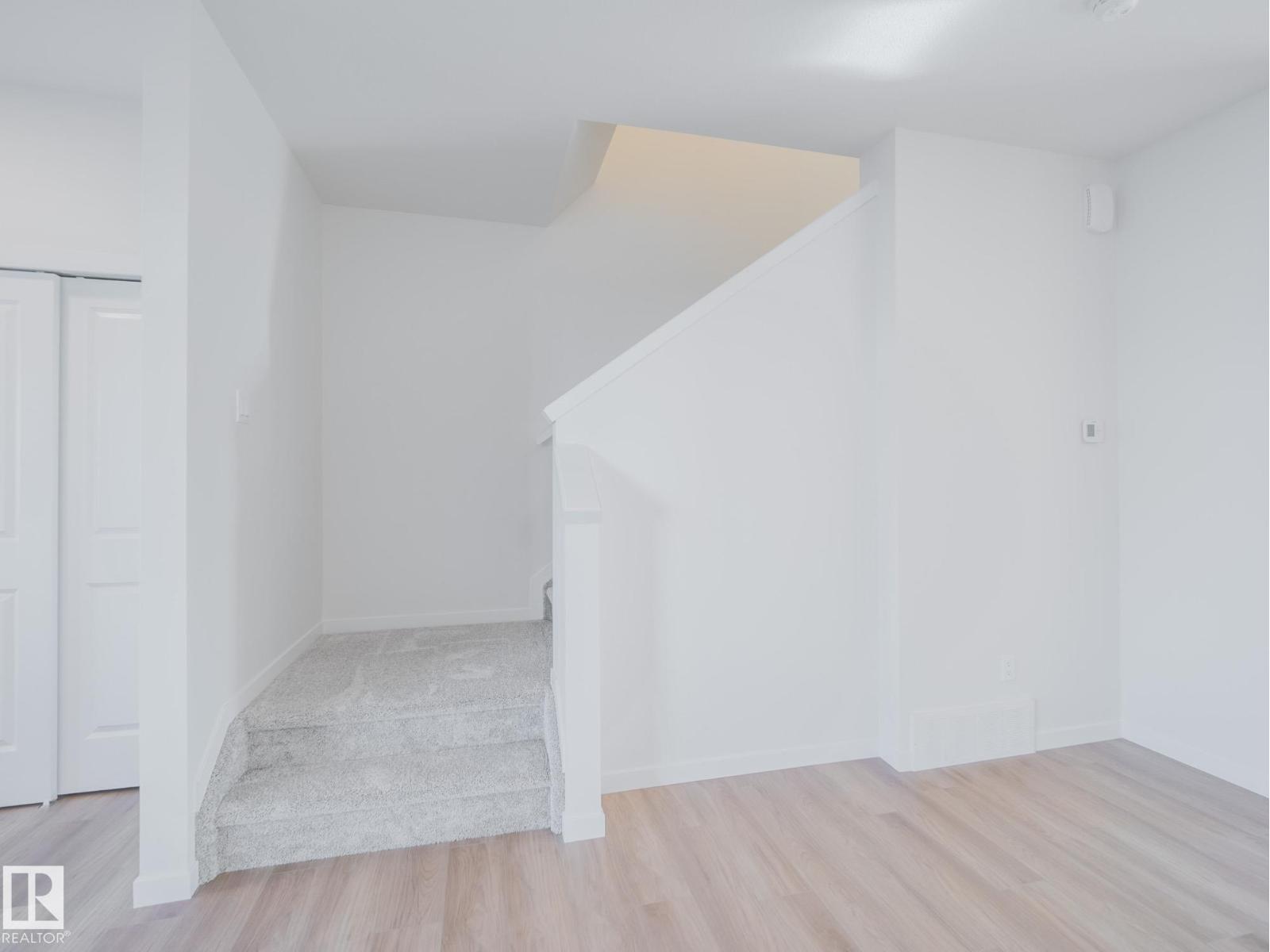 37 ROSA CR, St. Albert