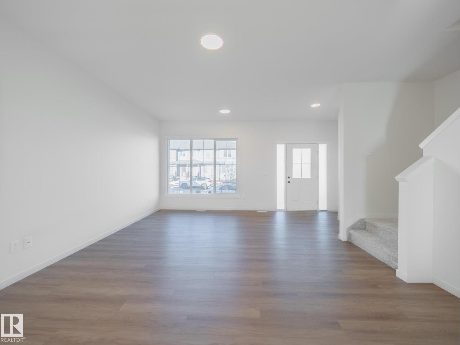 37 ROSA CR, St. Albert