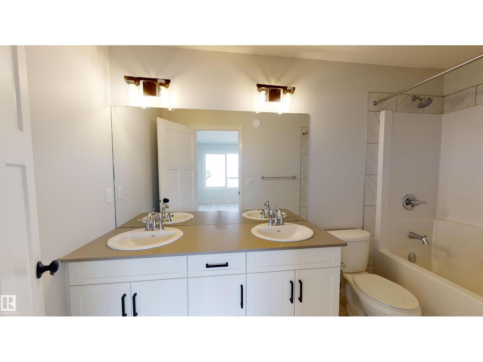 98 BAKER ST, Ardrossan