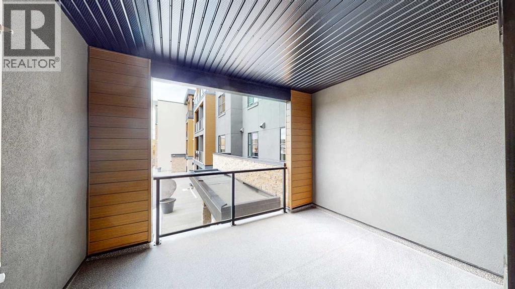 Single Family House for Sale in    Avenue SW Springbank Hill Calgary 