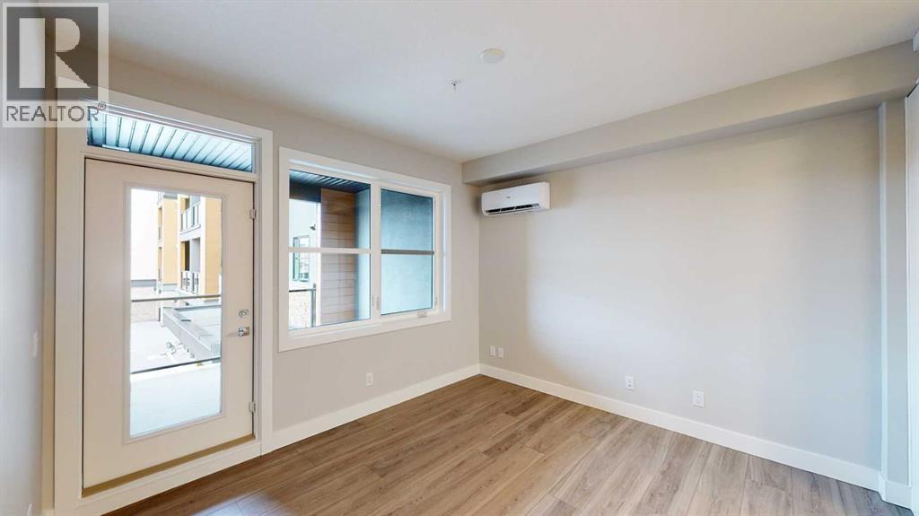 Single Family House for Sale in    Avenue SW Springbank Hill Calgary 