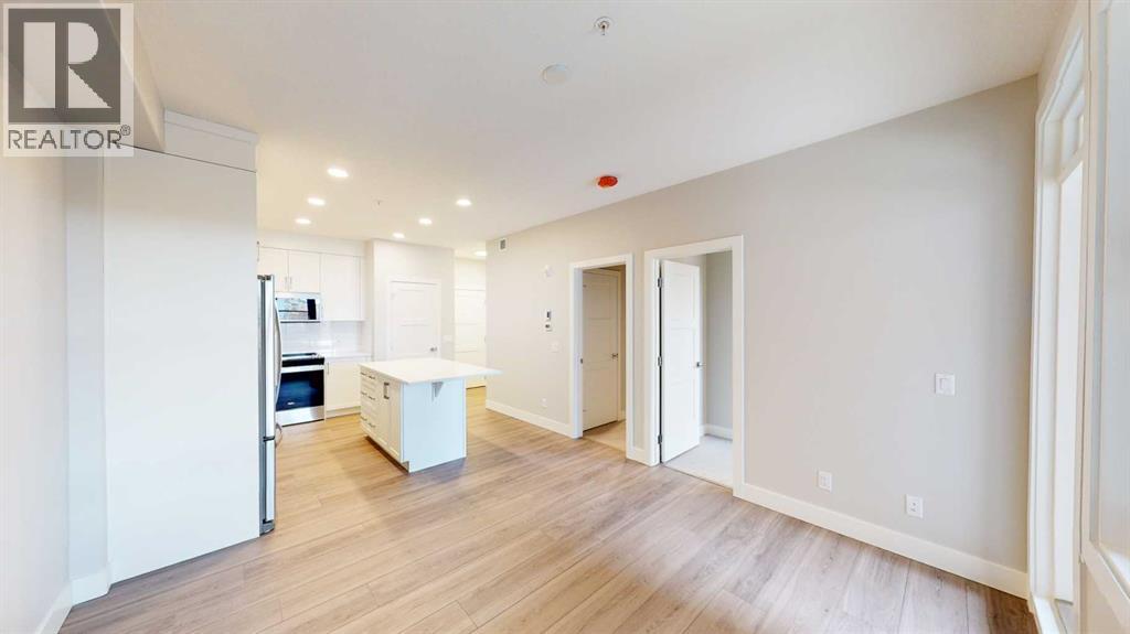 Single Family House for Sale in    Avenue SW Springbank Hill Calgary 