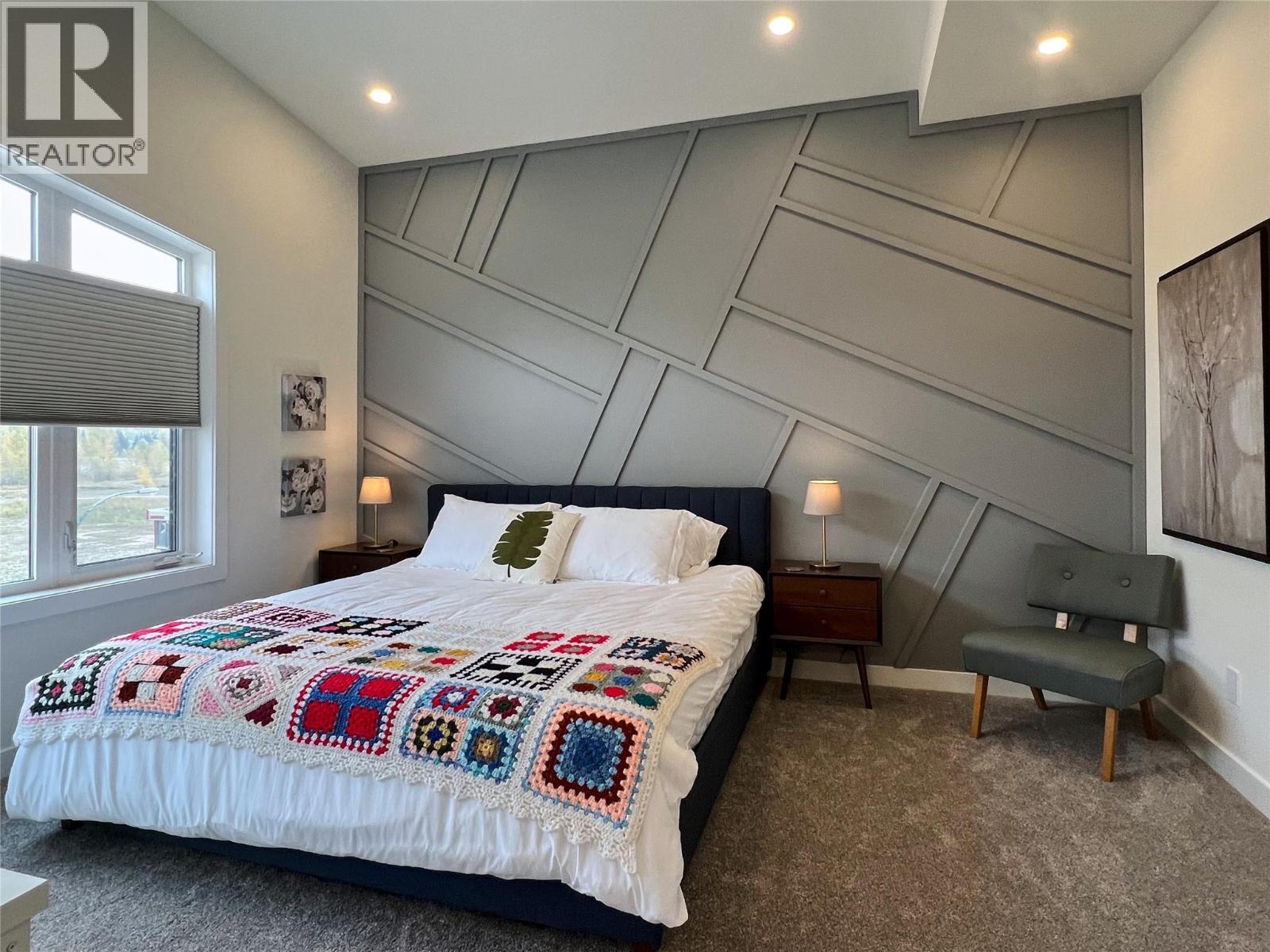 700 RIVERSIDE Way Unit# 201, Fernie