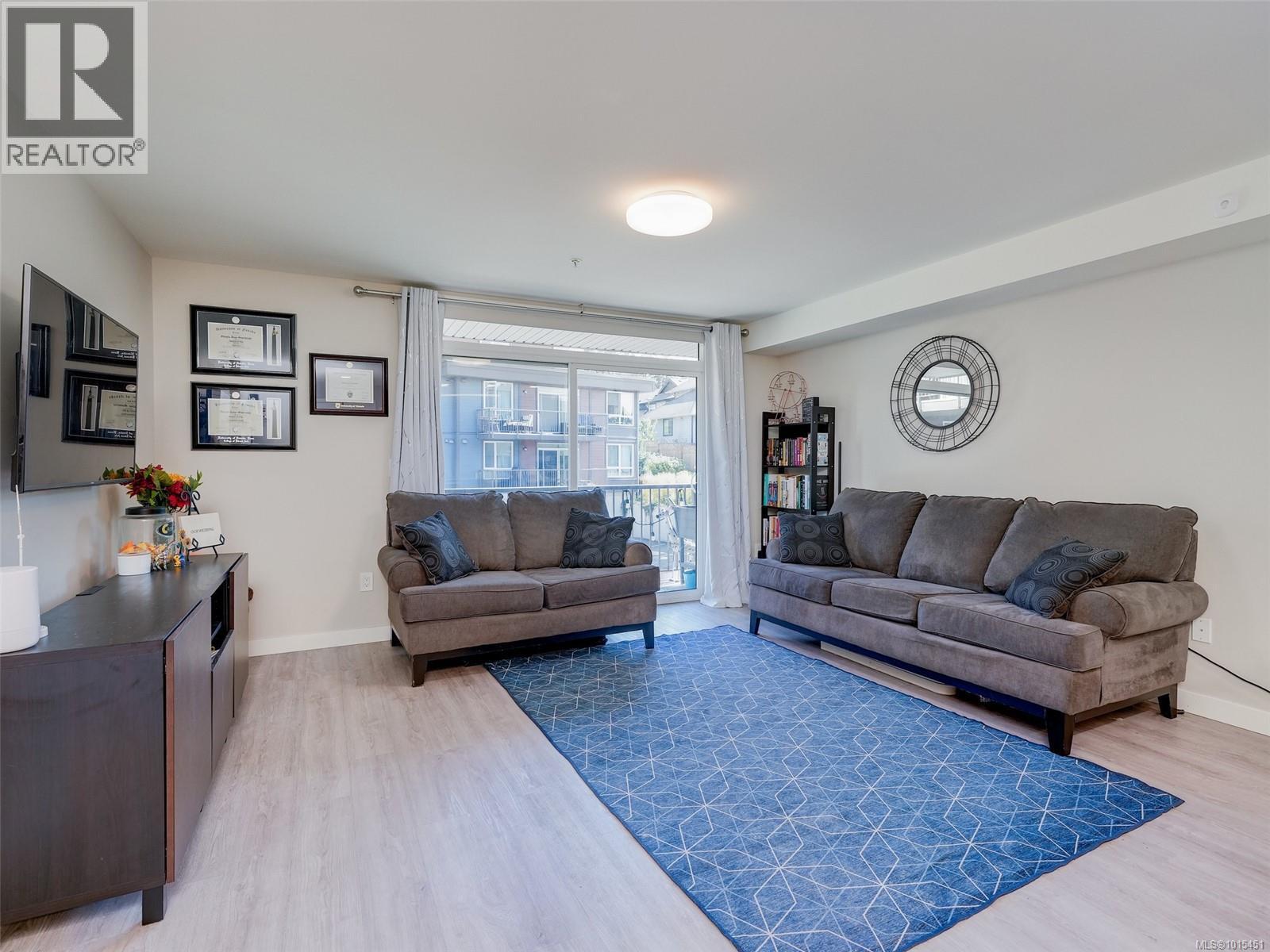 212 110 Presley Place, View Royal