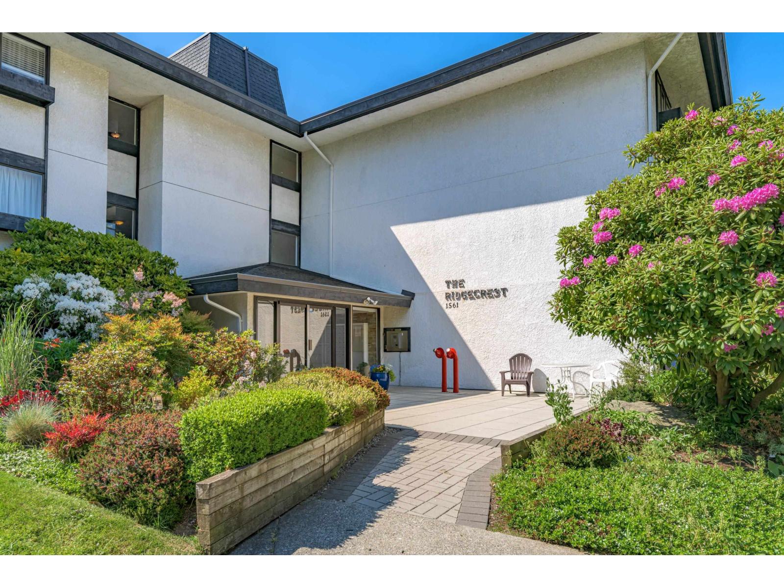 309 1561 VIDAL STREET, White Rock