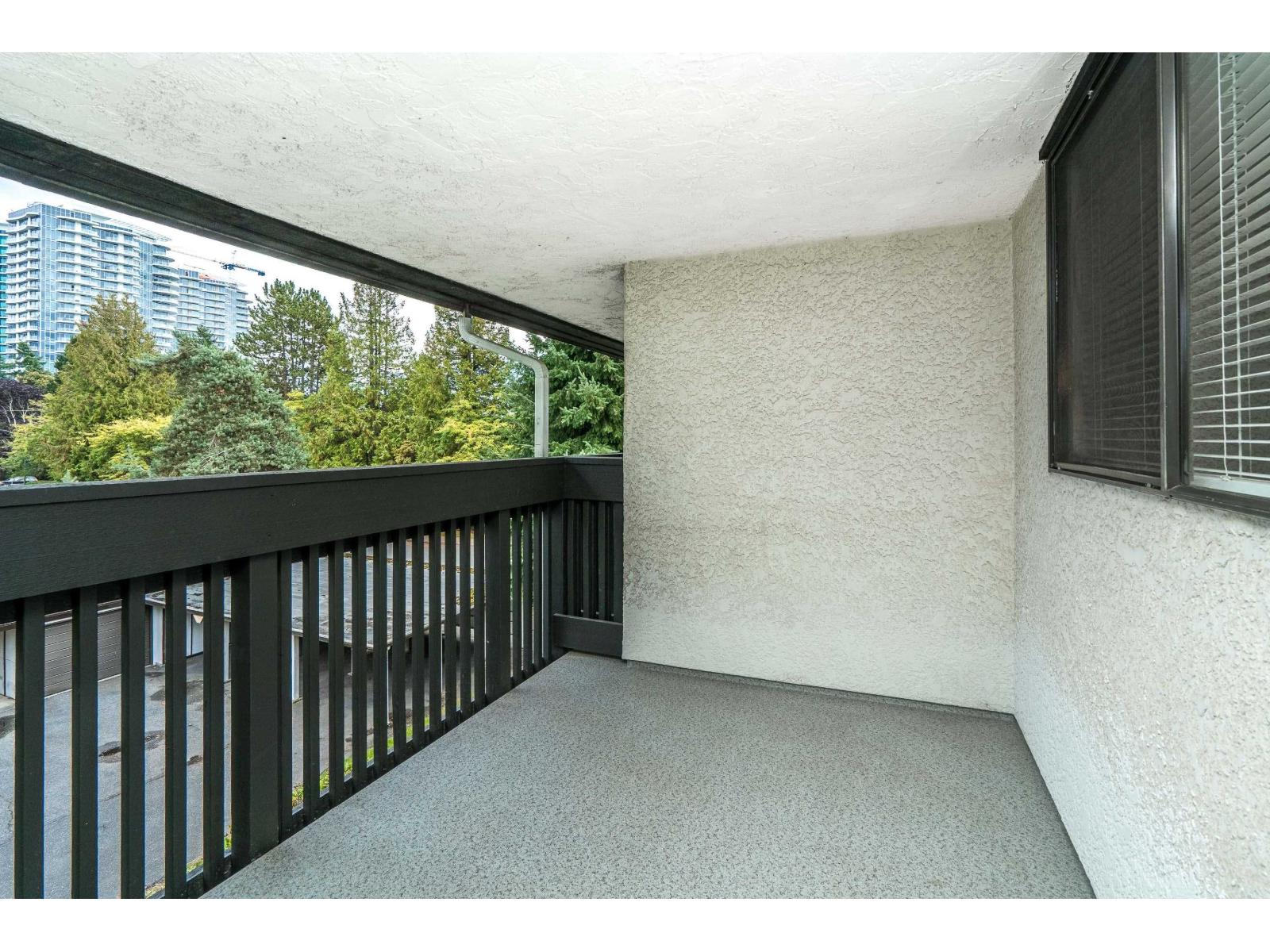 309 1561 VIDAL STREET, White Rock
